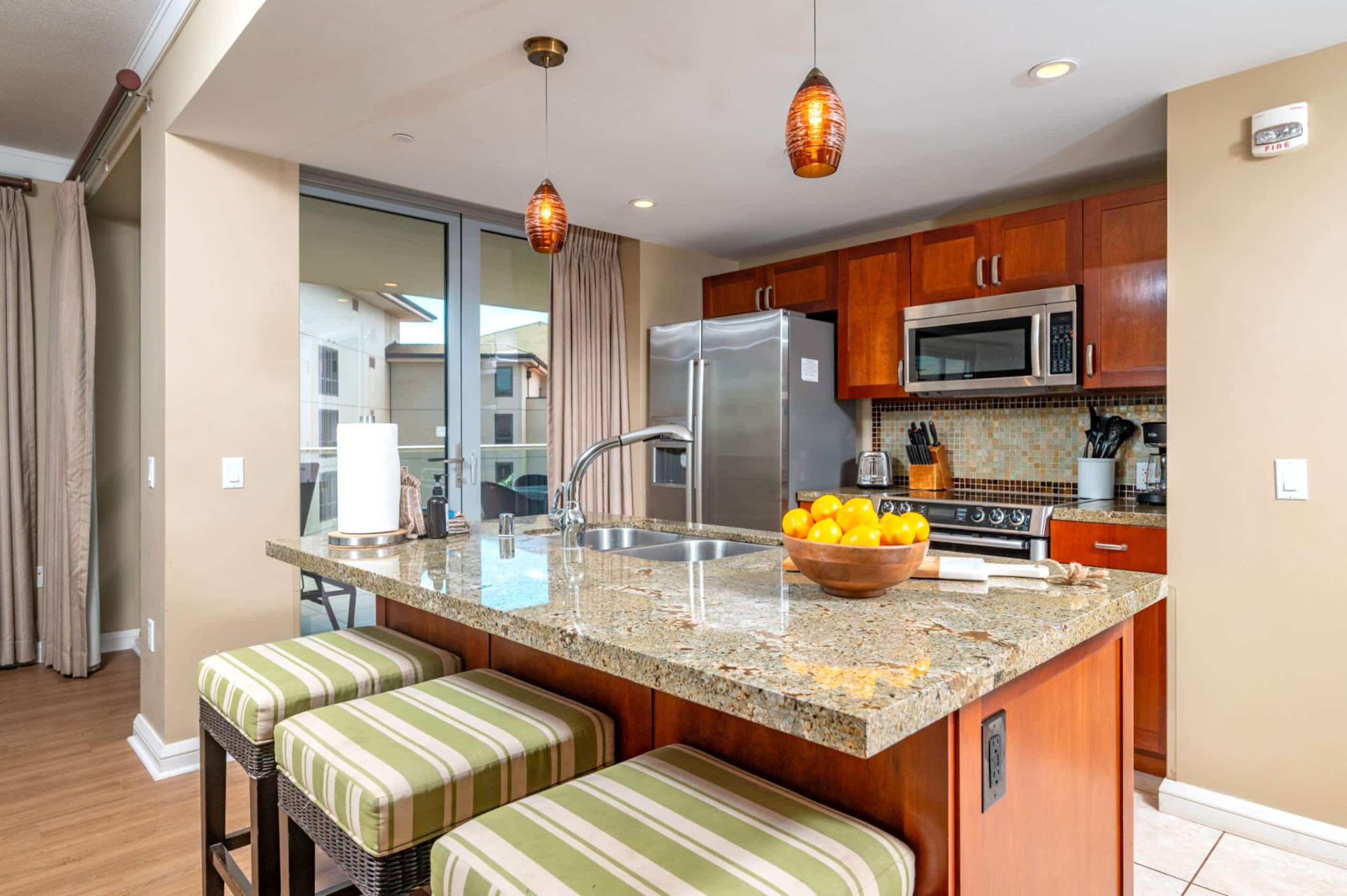 Condo in Lahaina · ★4.6 · 2 bedrooms · 3 beds · 2 baths - Image 27
