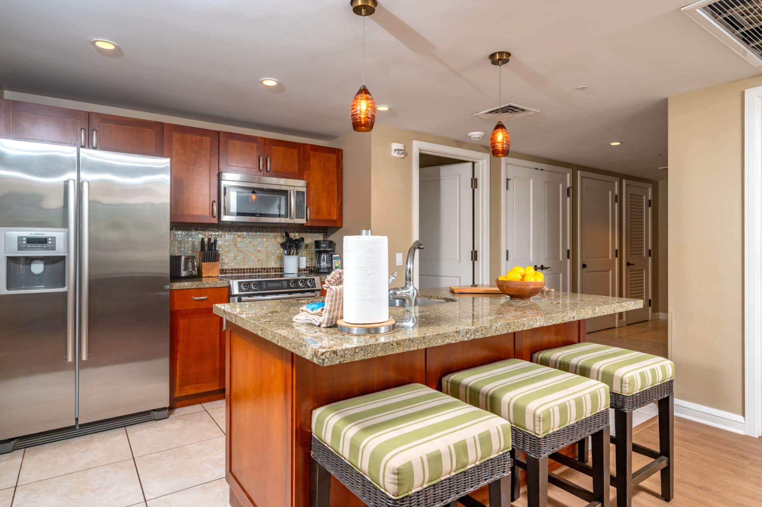 Condo in Lahaina · ★4.6 · 2 bedrooms · 3 beds · 2 baths - Image 29
