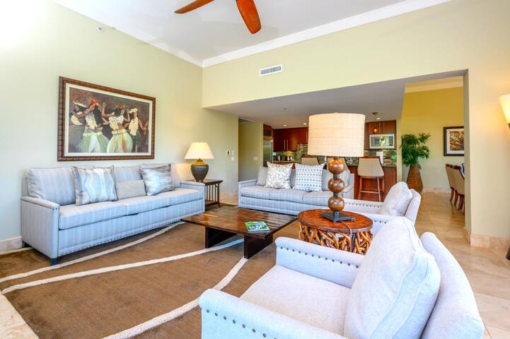 KBM Resorts | FREE CAR Honua Kai Hokulani HKH-150 gallery image 5