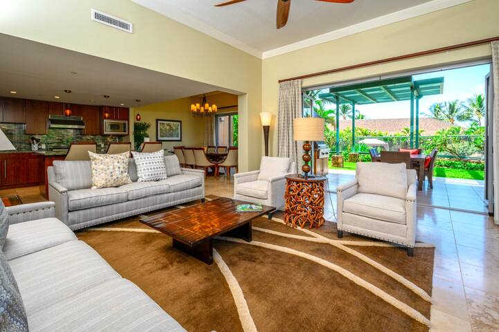 KBM Resorts | FREE CAR Honua Kai Hokulani HKH-150 gallery image 3