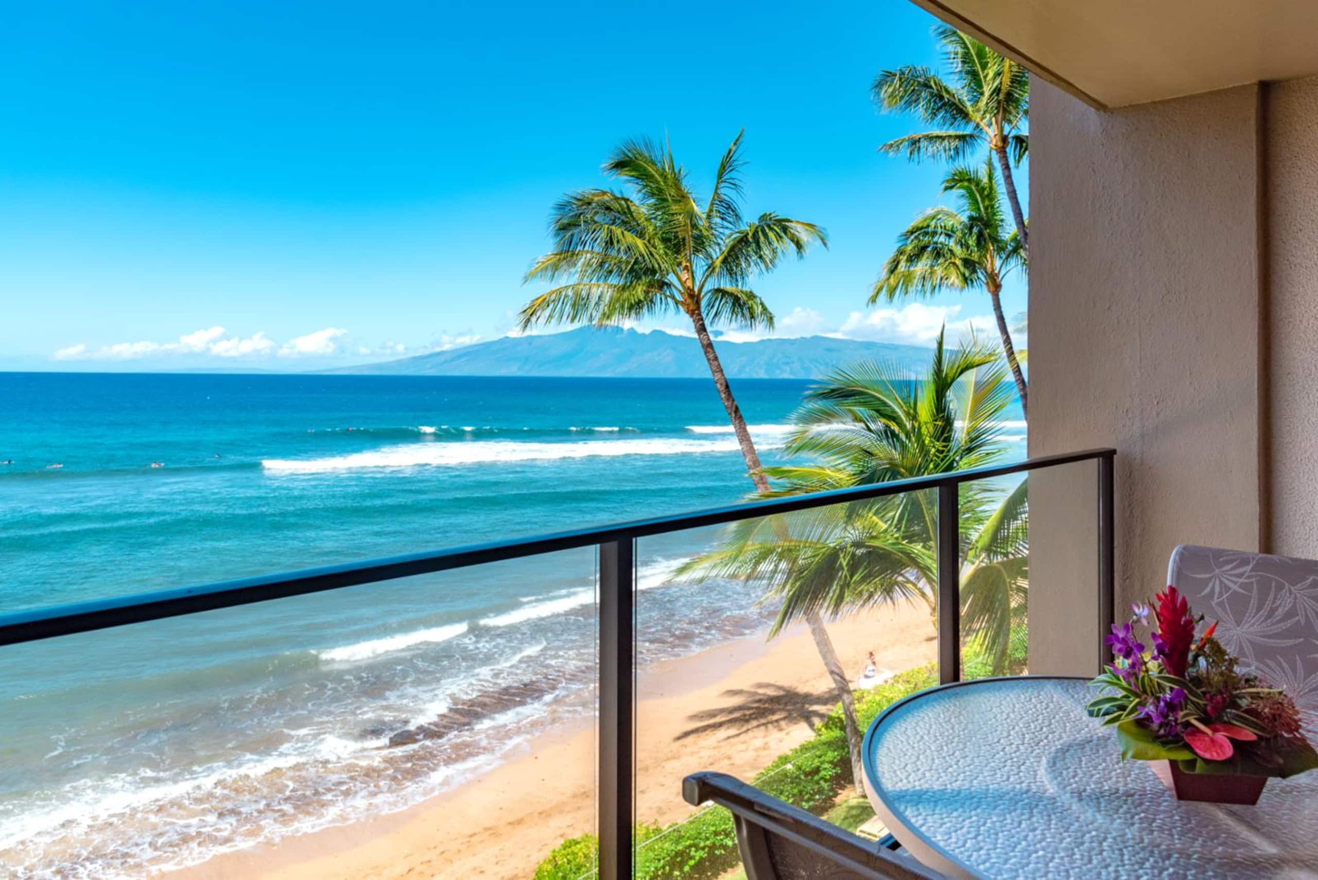 Condo in Lahaina · ★4.8 · 2 bedrooms · 4 beds · 2 baths - Image 5