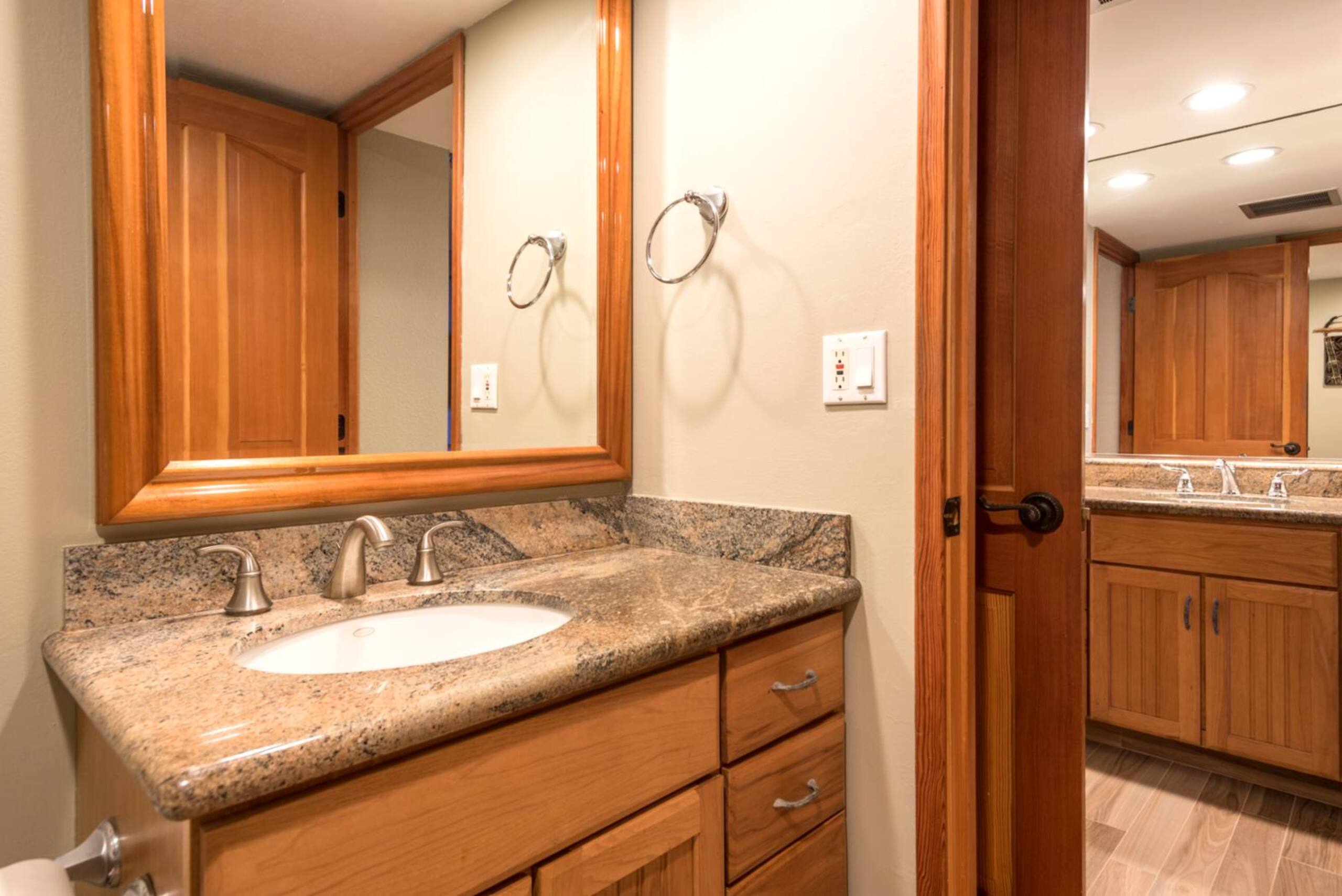 Condo in Lahaina · ★4.8 · 2 bedrooms · 4 beds · 2 baths - Image 50