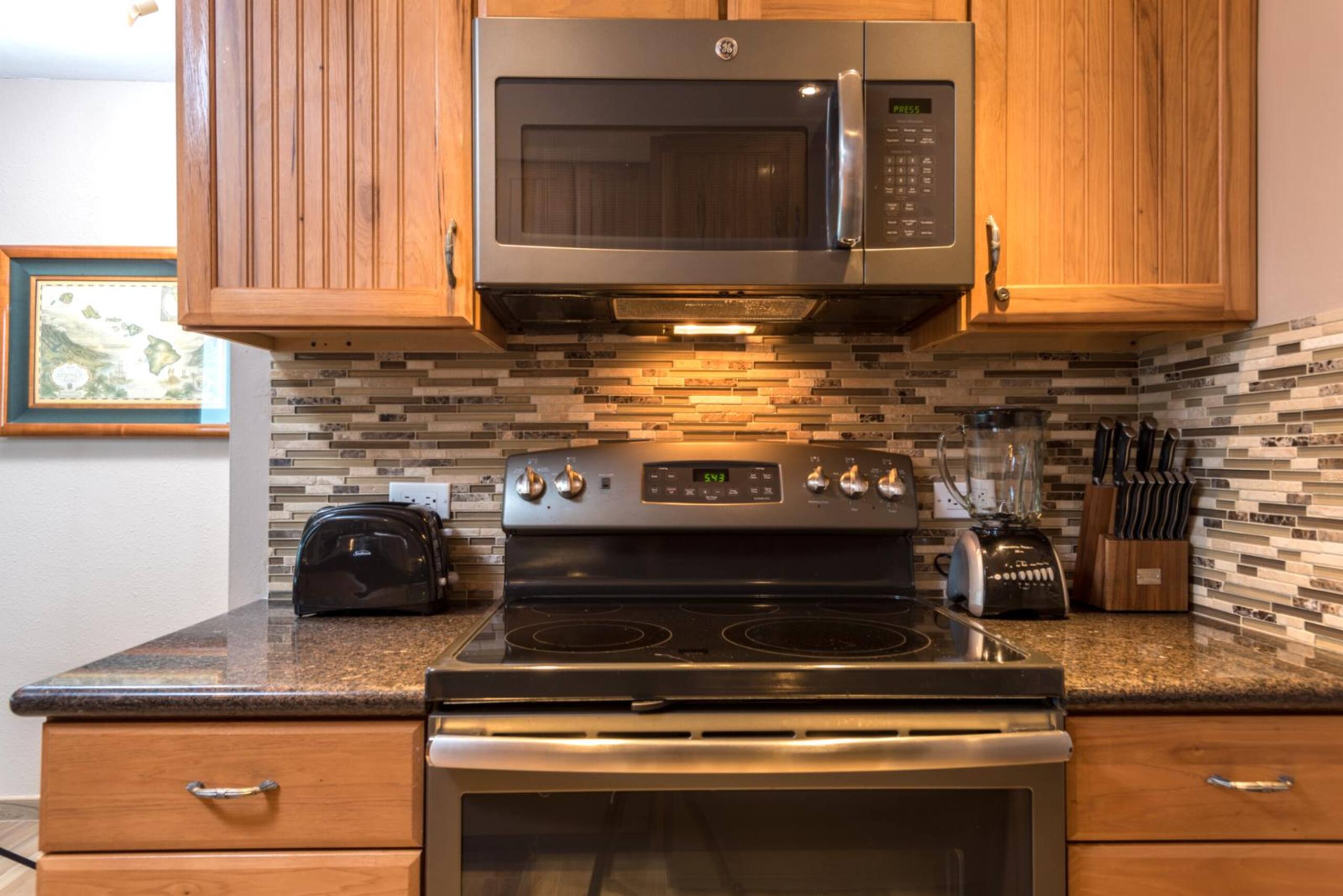 Condo in Lahaina · ★4.8 · 2 bedrooms · 4 beds · 2 baths - Image 35