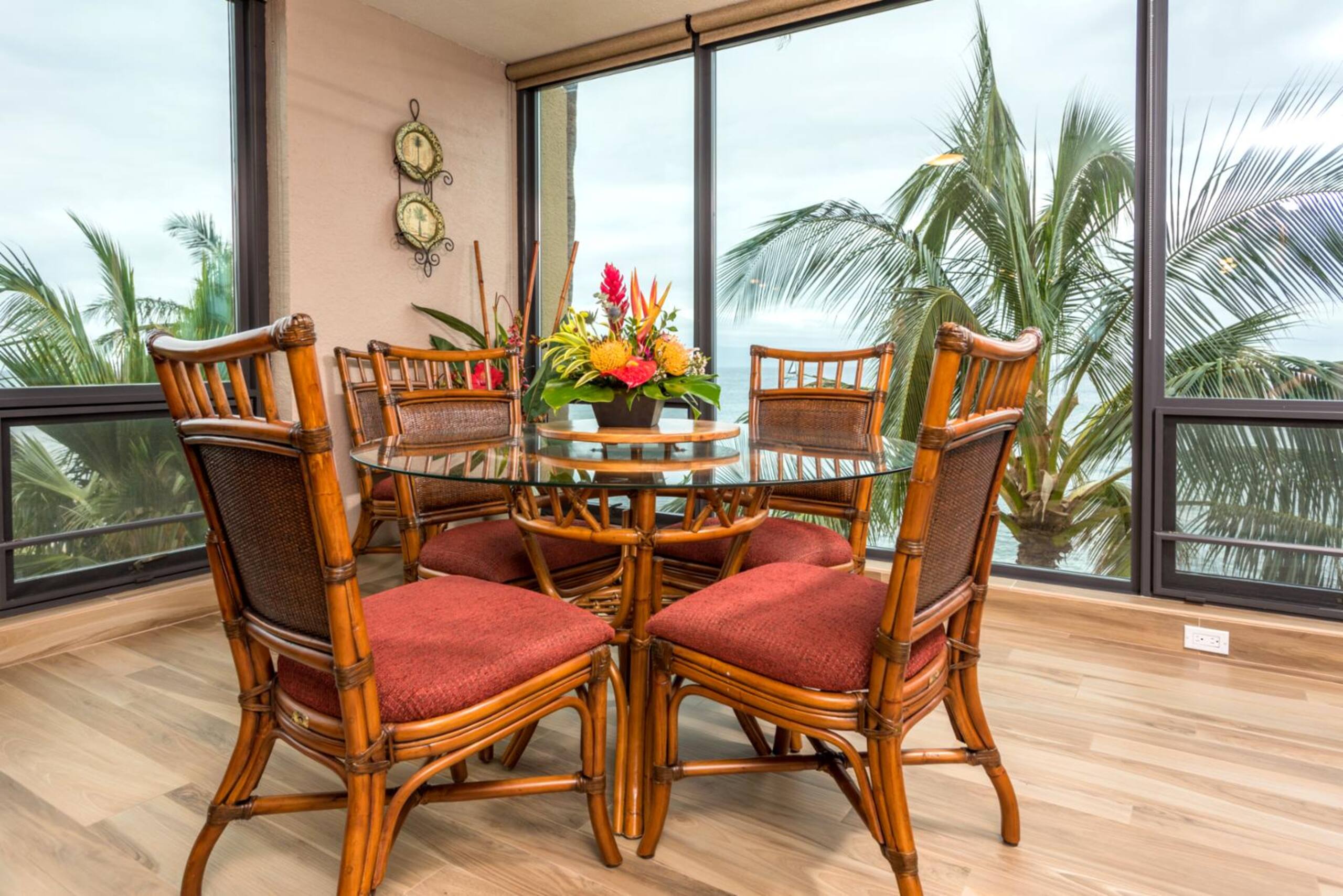 Condo in Lahaina · ★4.8 · 2 bedrooms · 4 beds · 2 baths - Image 19