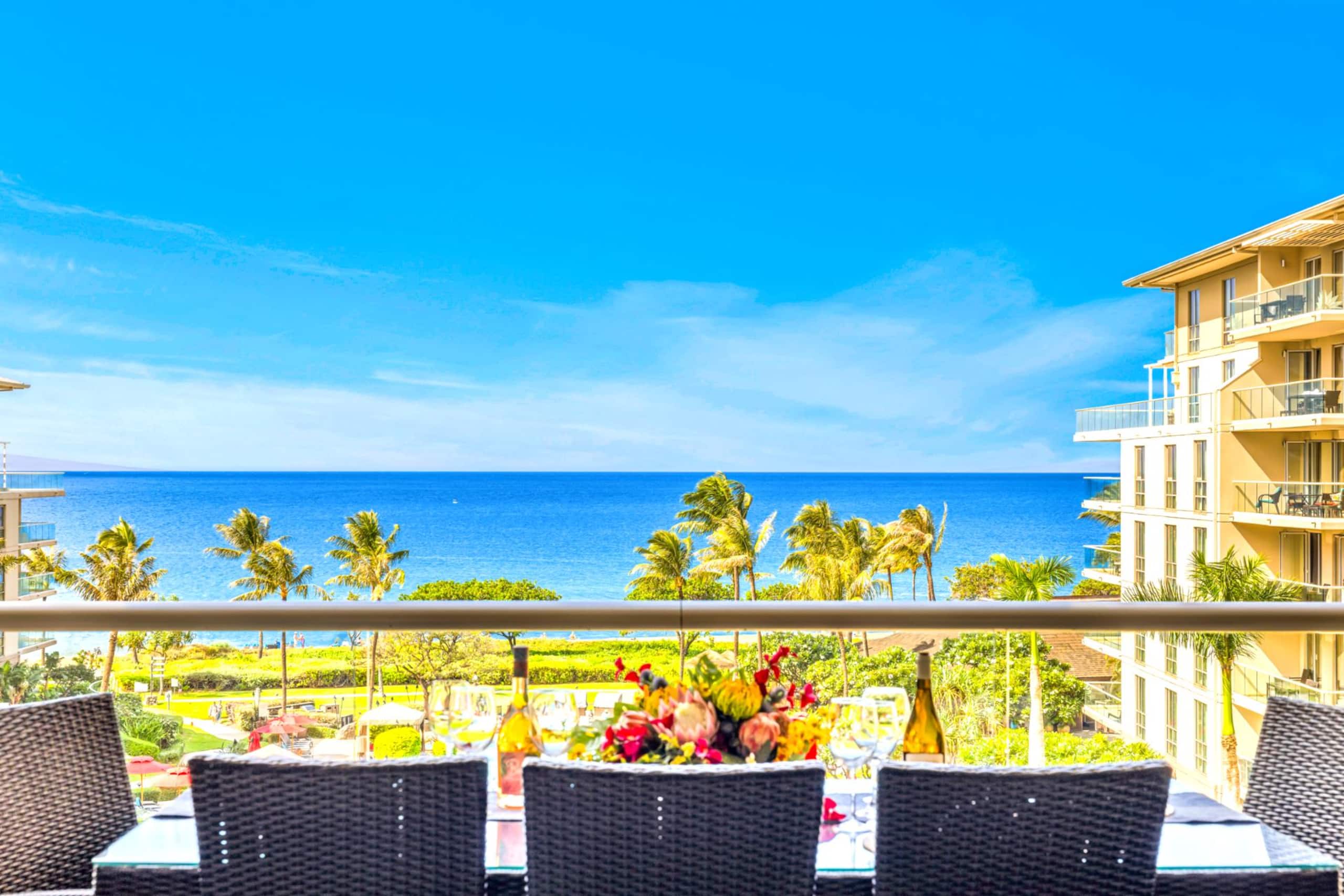 Condo in Lahaina · ★4.86 · 3 bedrooms · 4 beds · 3 baths - Image 2