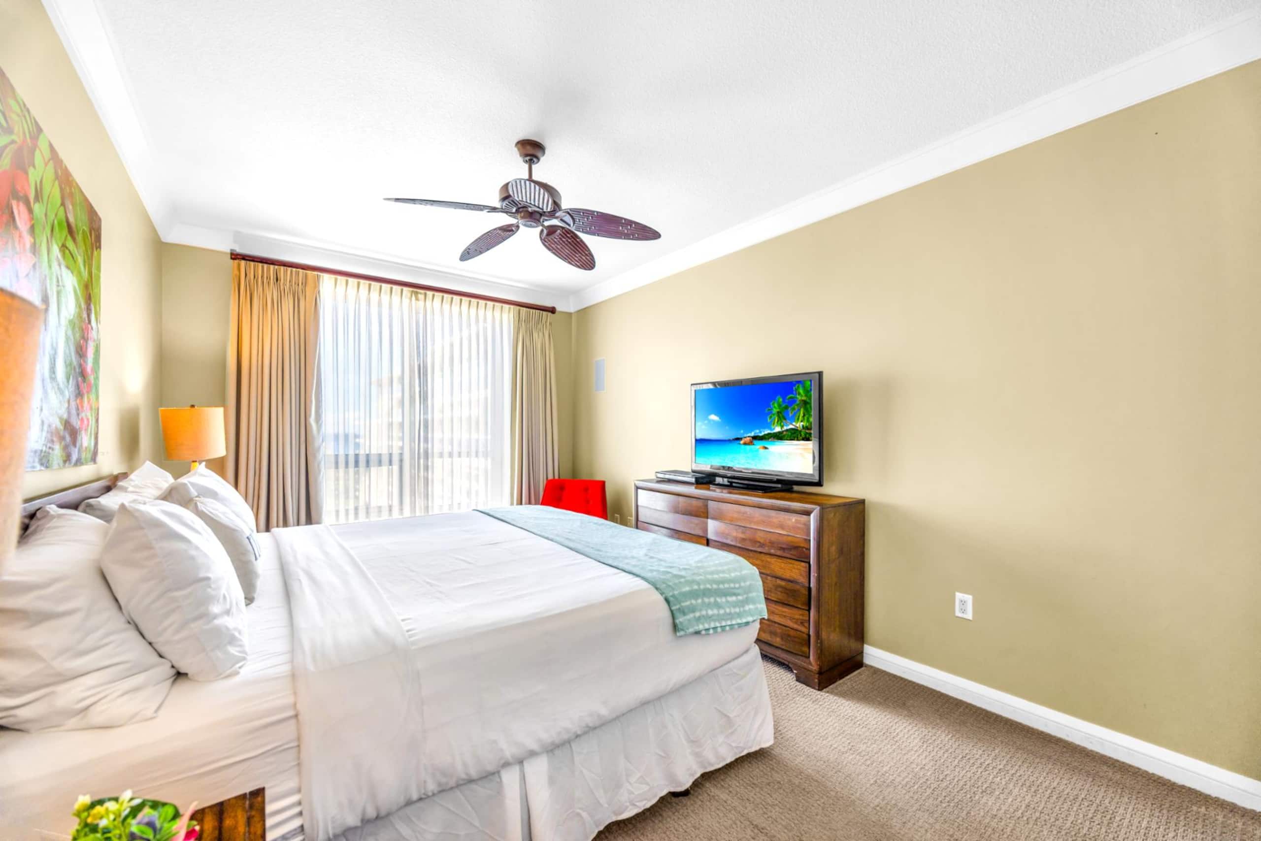 Condo in Lahaina · ★4.86 · 3 bedrooms · 4 beds · 3 baths - Image 60