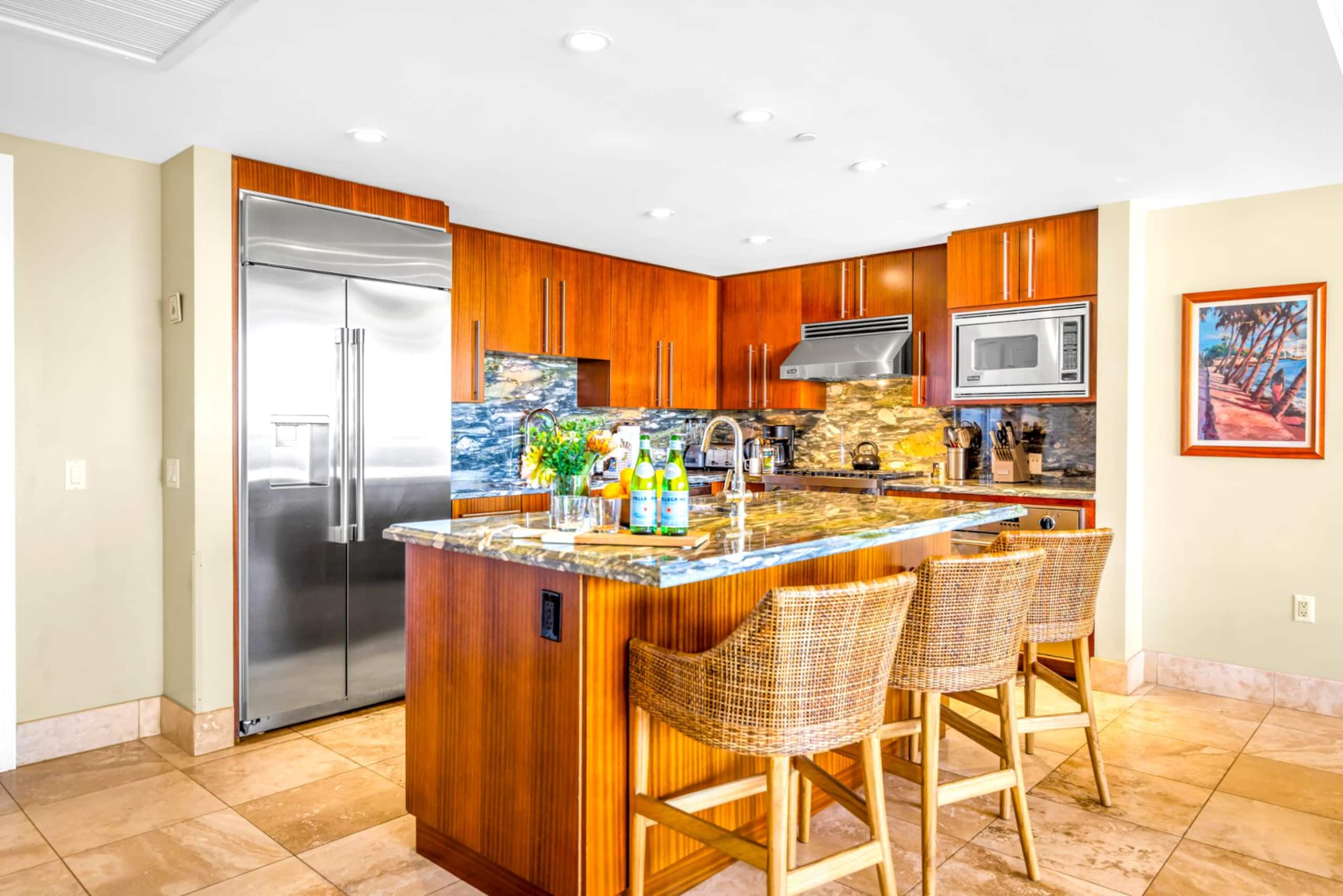 Condo in Lahaina · ★4.86 · 3 bedrooms · 4 beds · 3 baths - Image 37