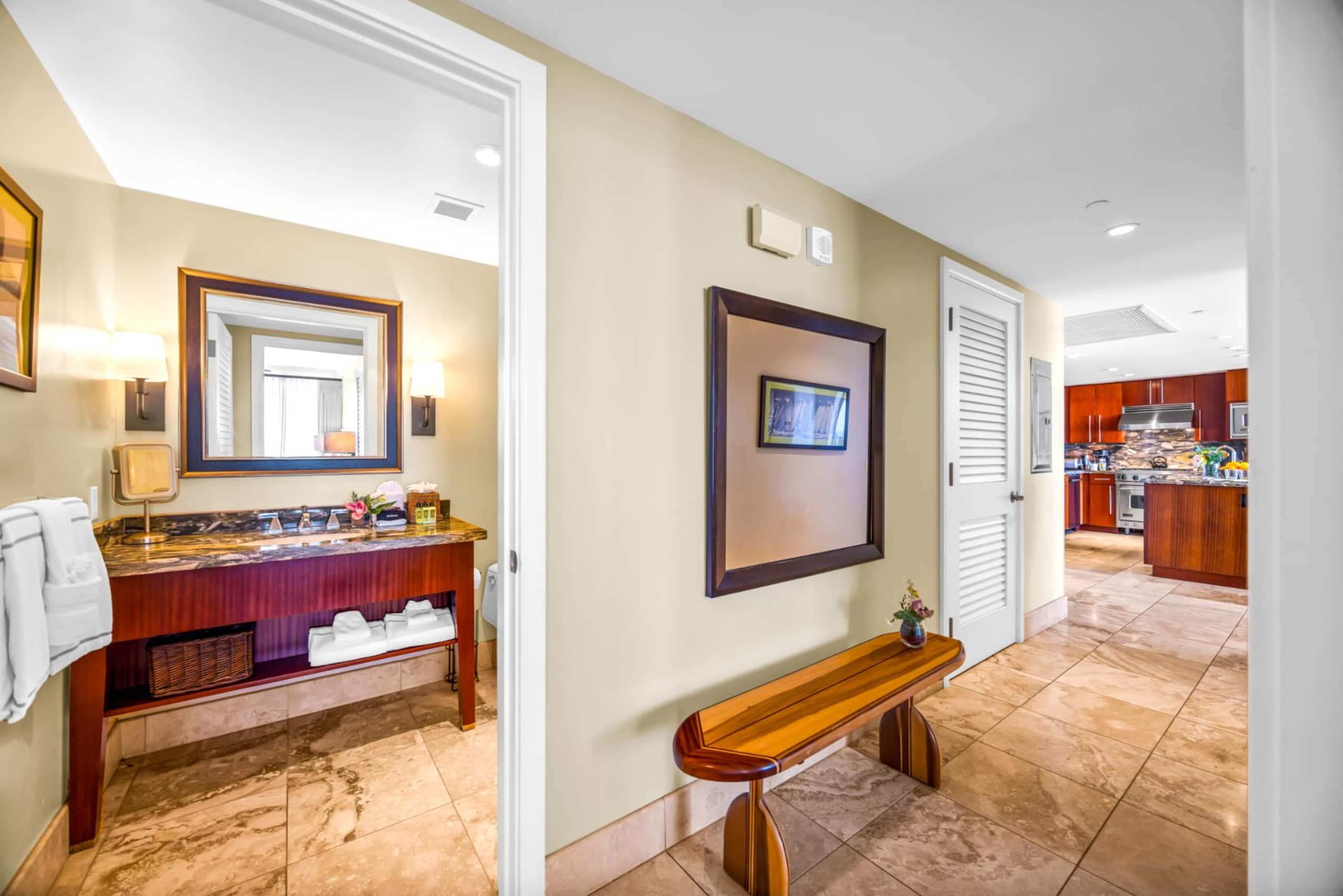 Condo in Lahaina · ★4.86 · 3 bedrooms · 4 beds · 3 baths - Image 62