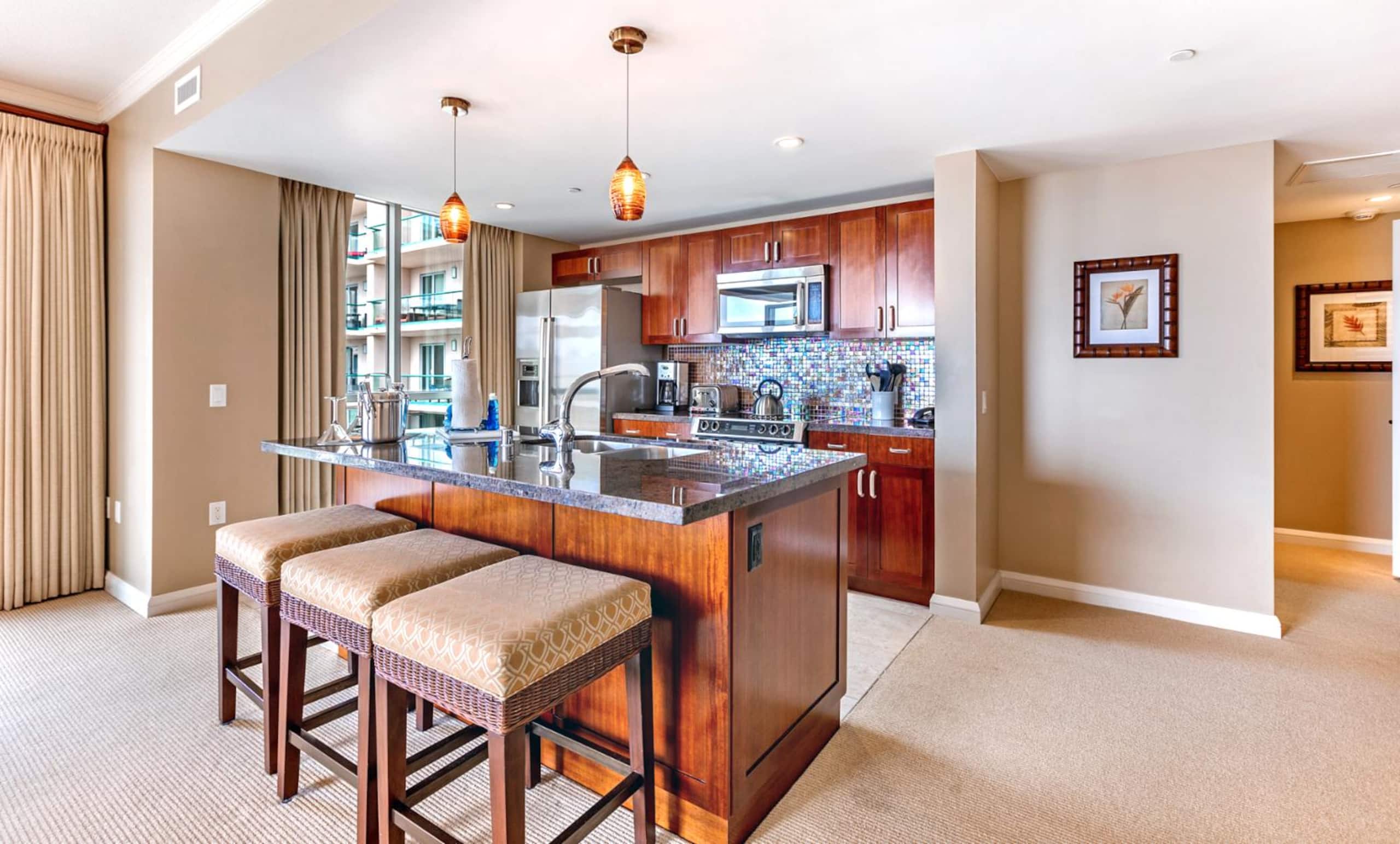 Condo in Lahaina · ★5.0 · 2 bedrooms · 3 beds · 2 baths - Image 12