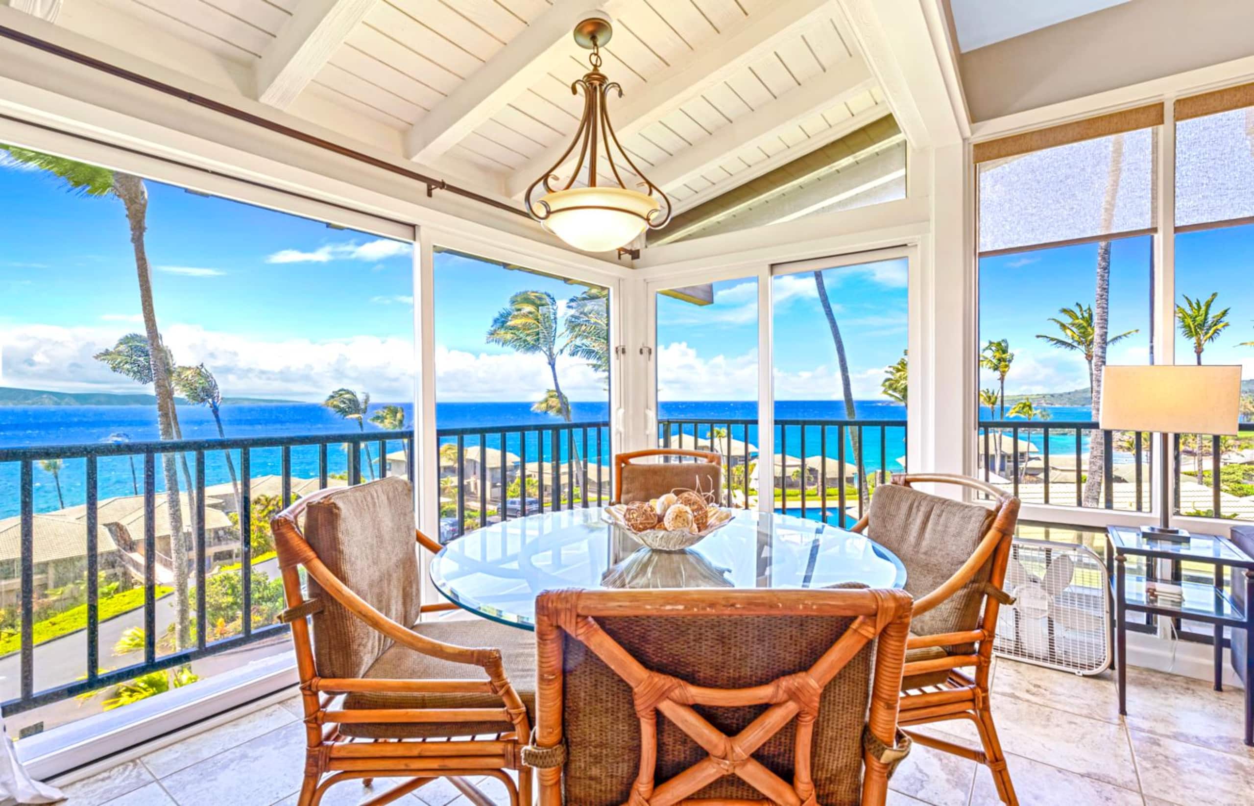 Condo in Lahaina · ★4.86 · 1 bedroom · 2 beds · 2 baths - Image 18