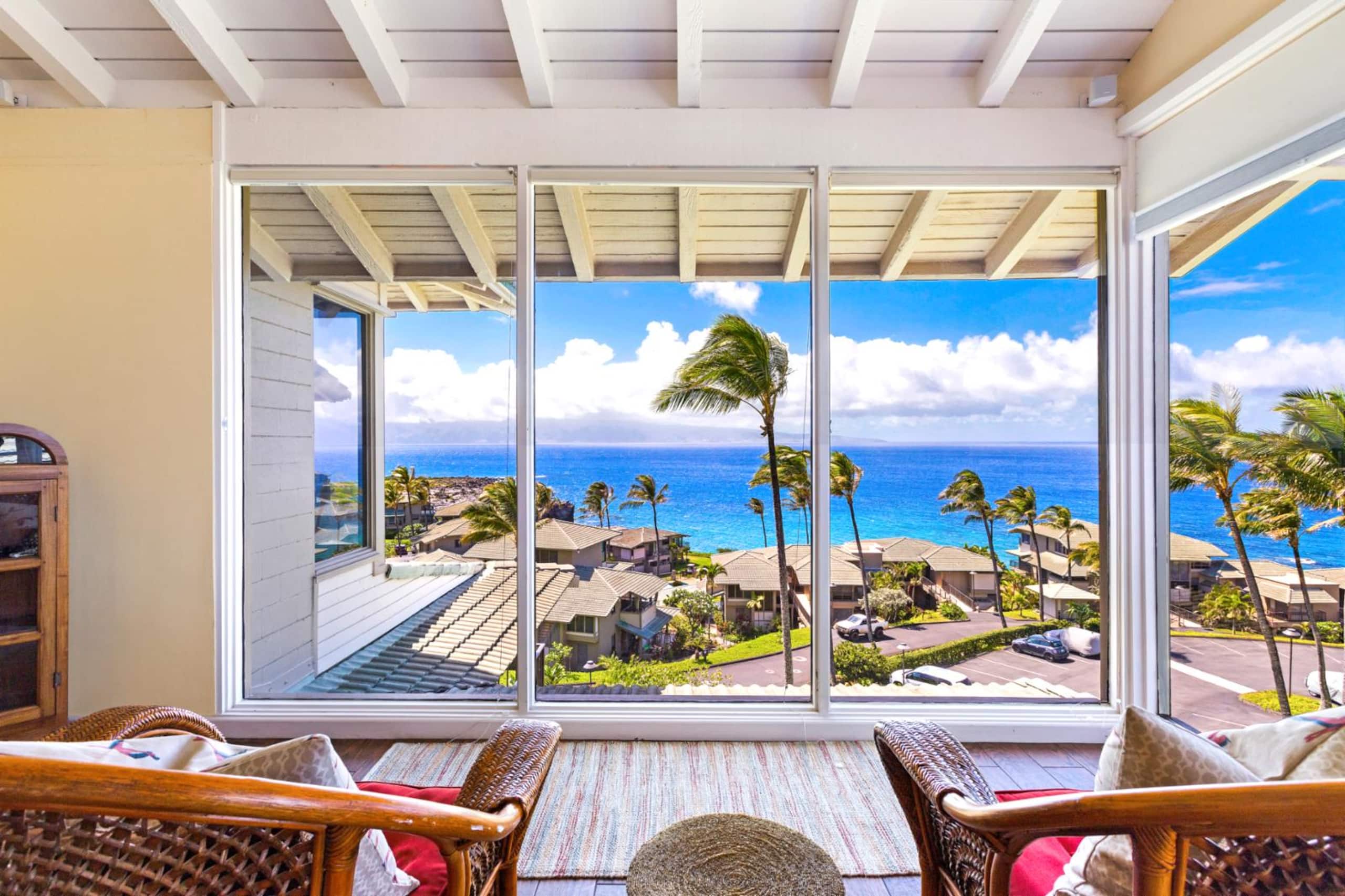 Condo in Lahaina · ★4.86 · 1 bedroom · 2 beds · 2 baths - Image 9