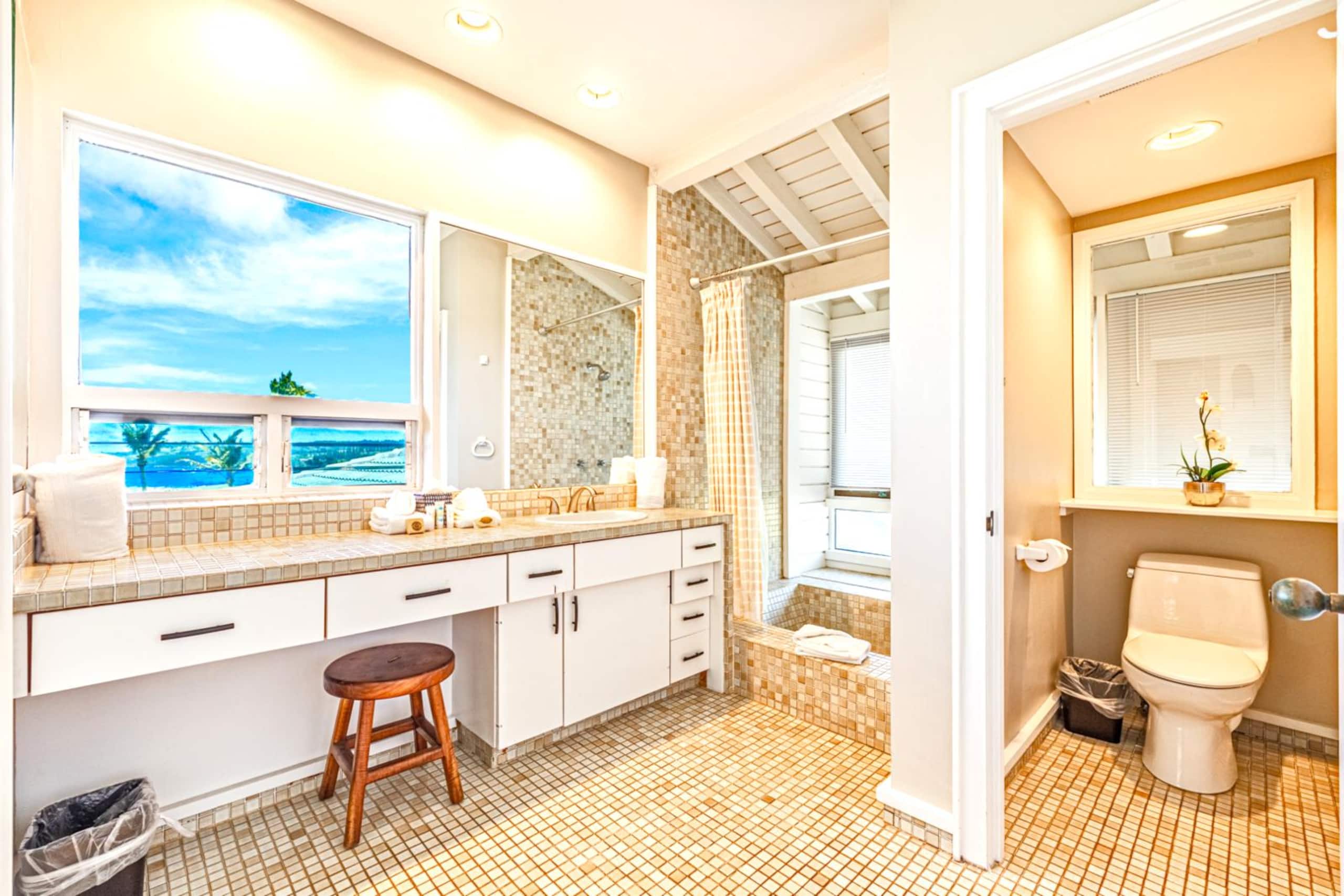 Condo in Lahaina · ★4.86 · 1 bedroom · 2 beds · 2 baths - Image 31