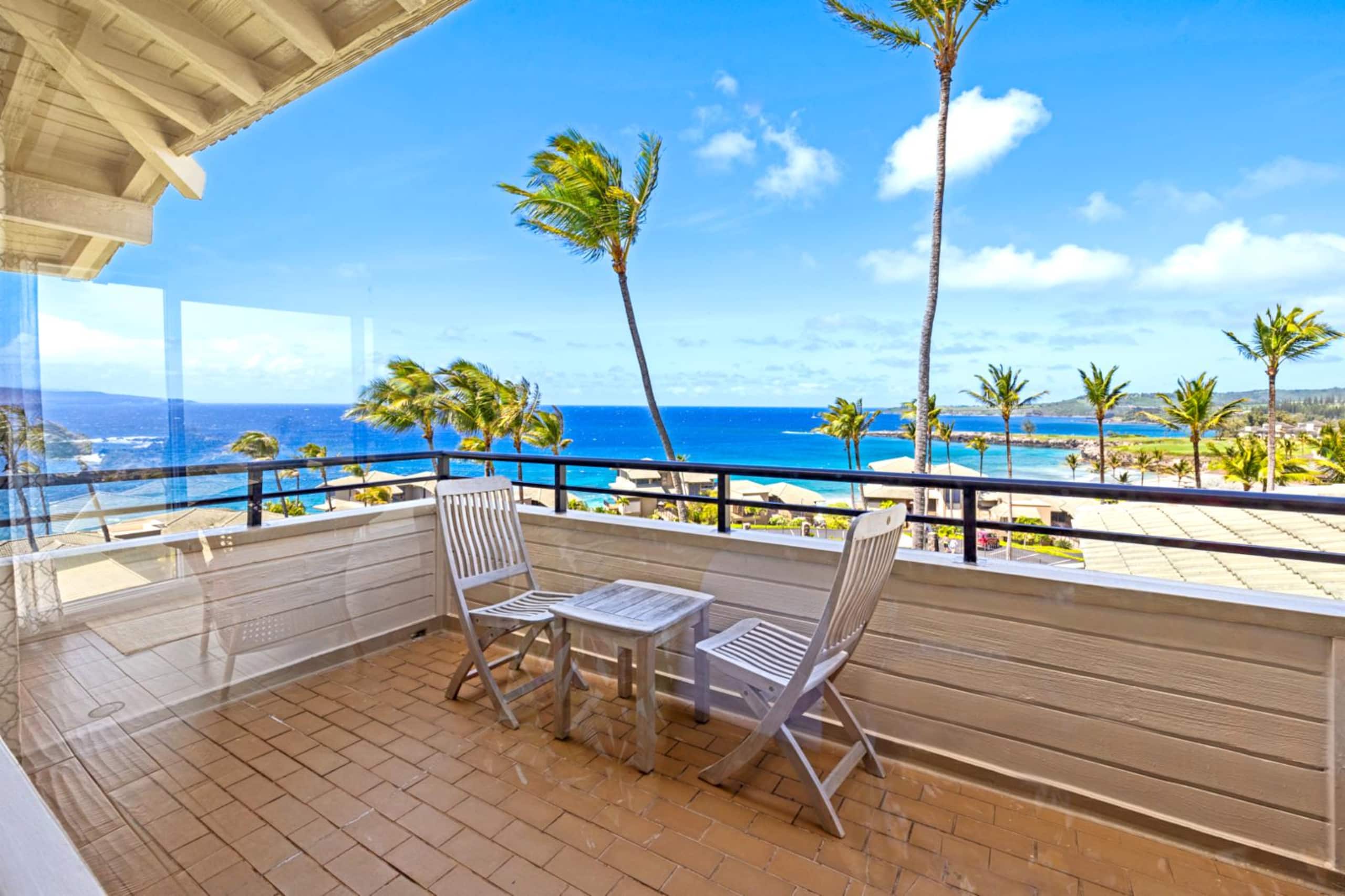 Condo in Lahaina · ★4.86 · 1 bedroom · 2 beds · 2 baths - Image 3