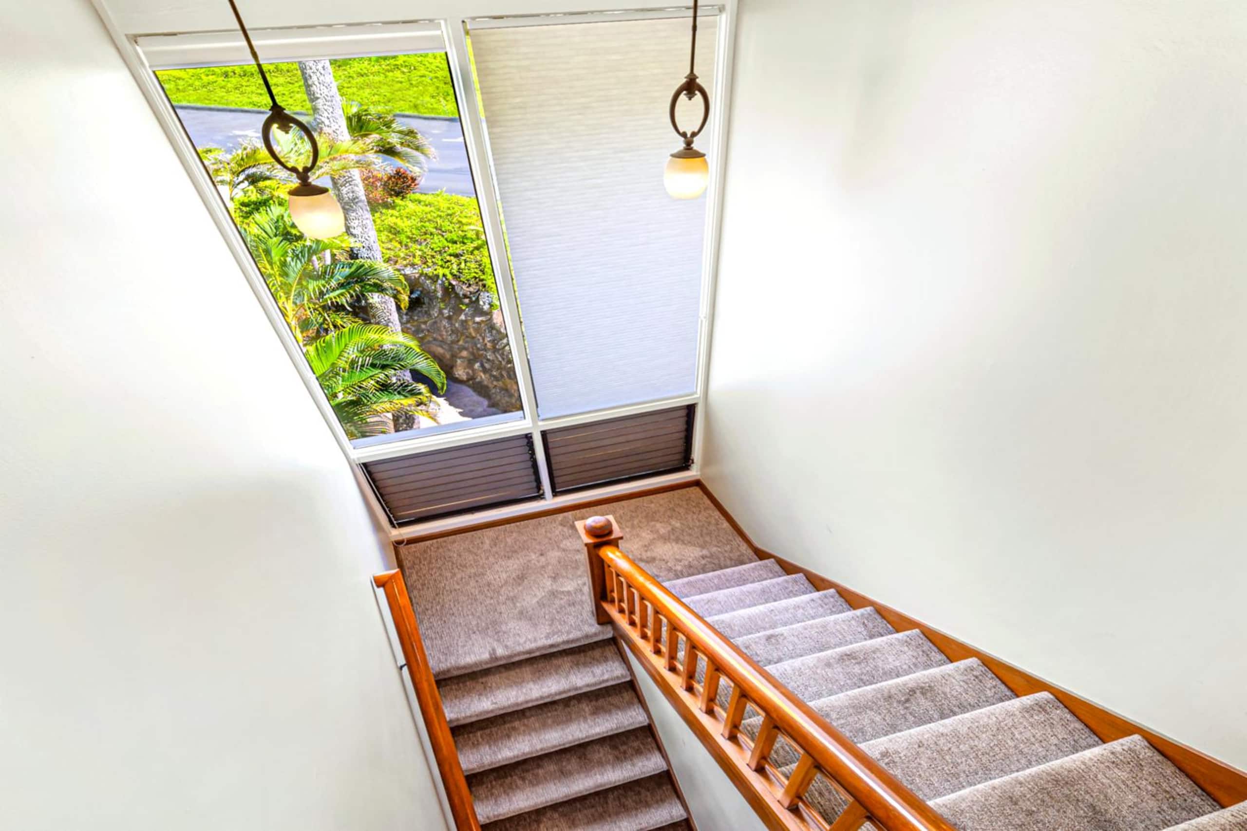 Condo in Lahaina · ★4.86 · 1 bedroom · 2 beds · 2 baths - Image 34