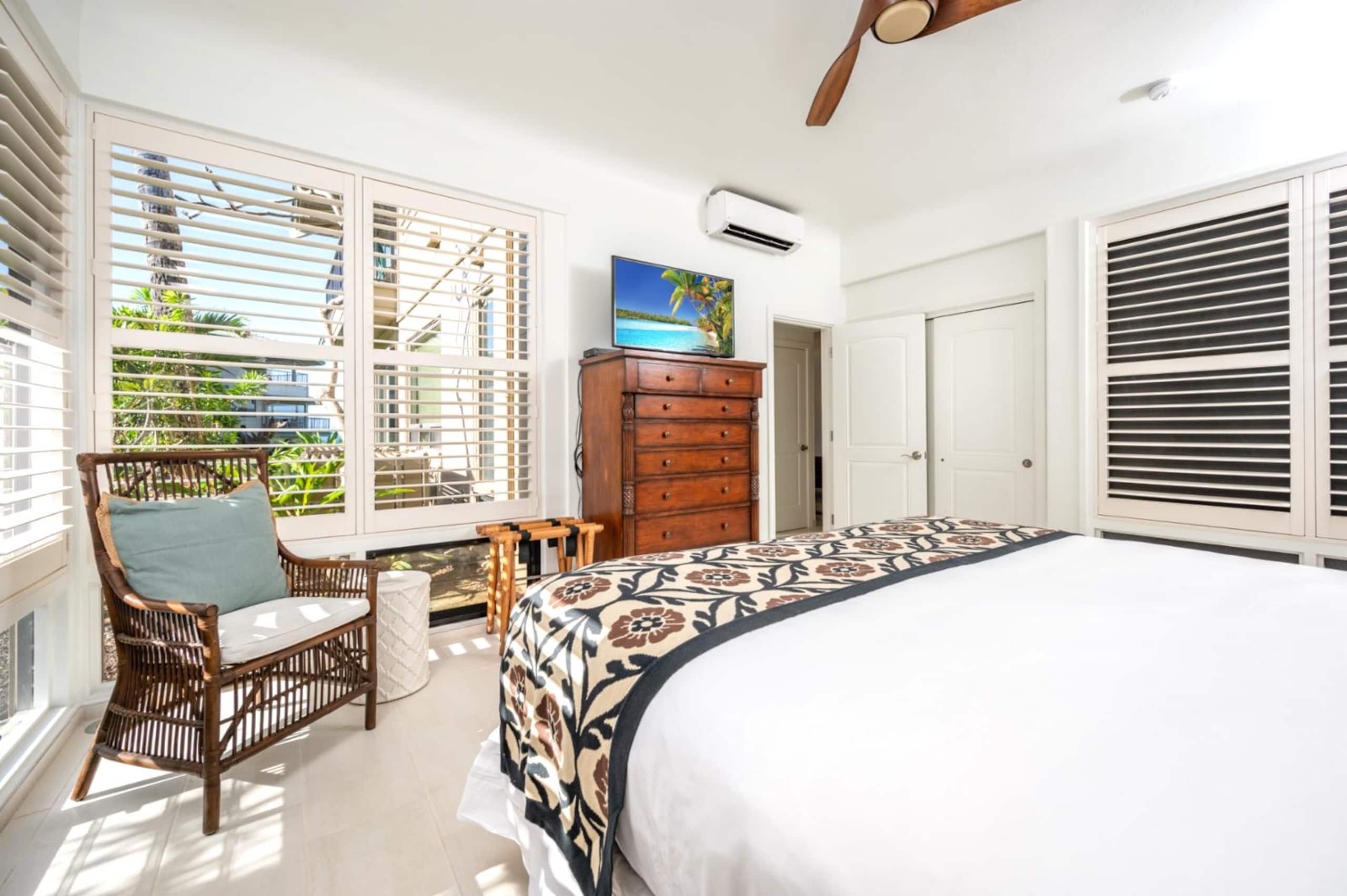 Condo in Lahaina · ★4.89 · 1 bedroom · 2 beds · 2 baths - Image 24