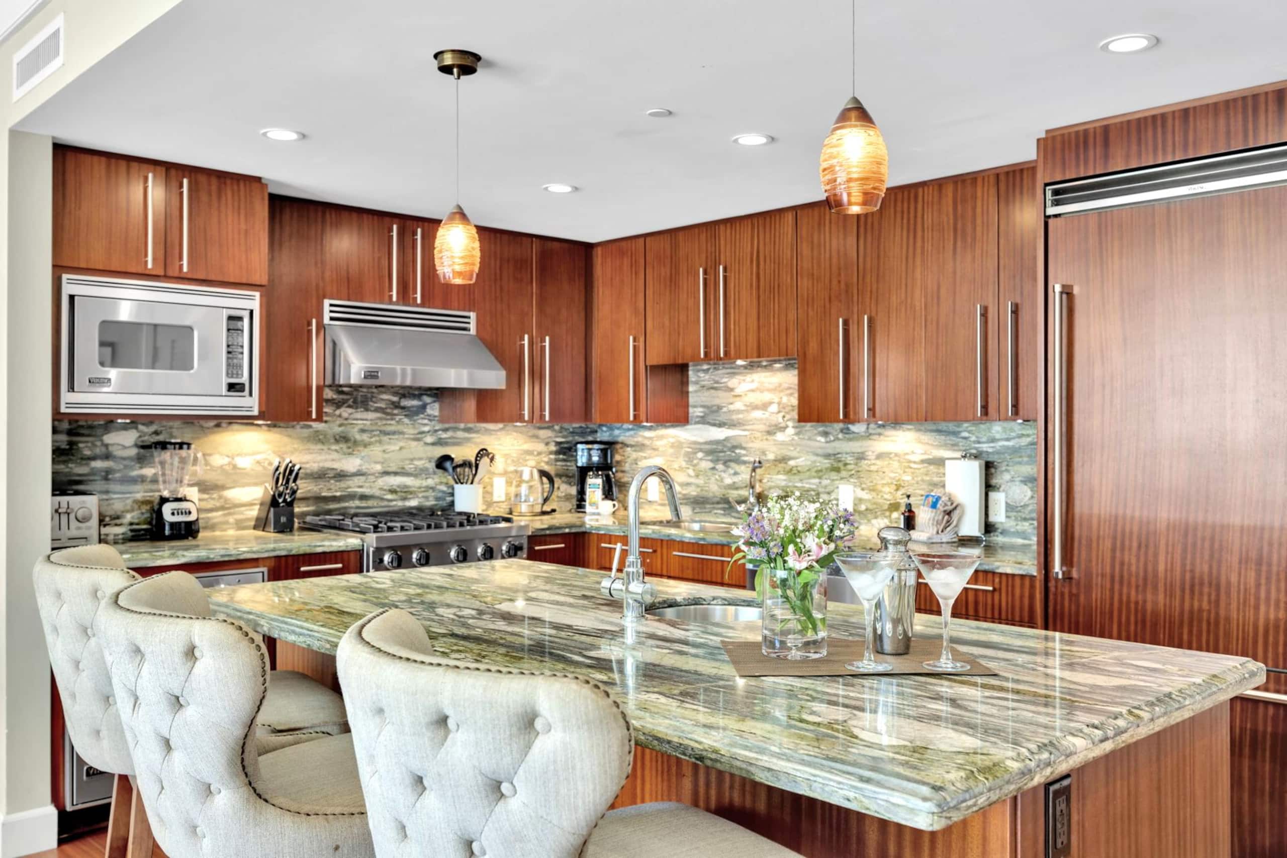 Condo in Lahaina · ★5.0 · 3 bedrooms · 4 beds · 3 baths - Image 22