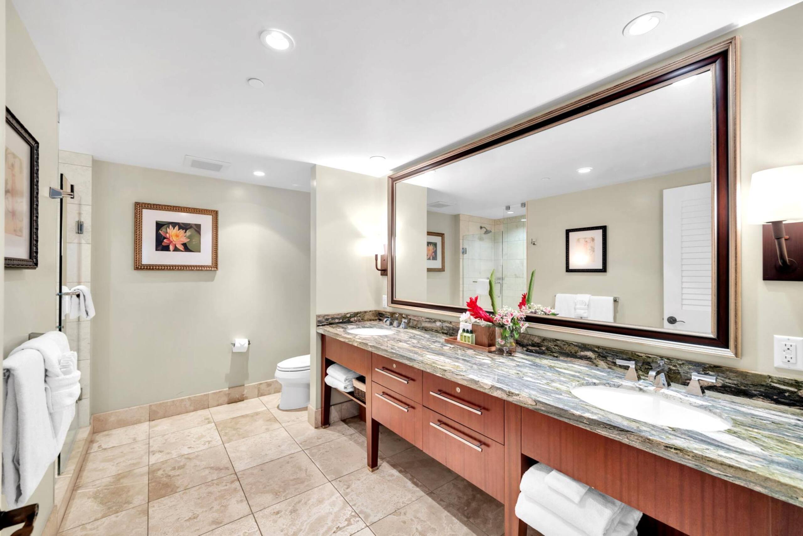 Condo in Lahaina · ★5.0 · 3 bedrooms · 4 beds · 3 baths - Image 36