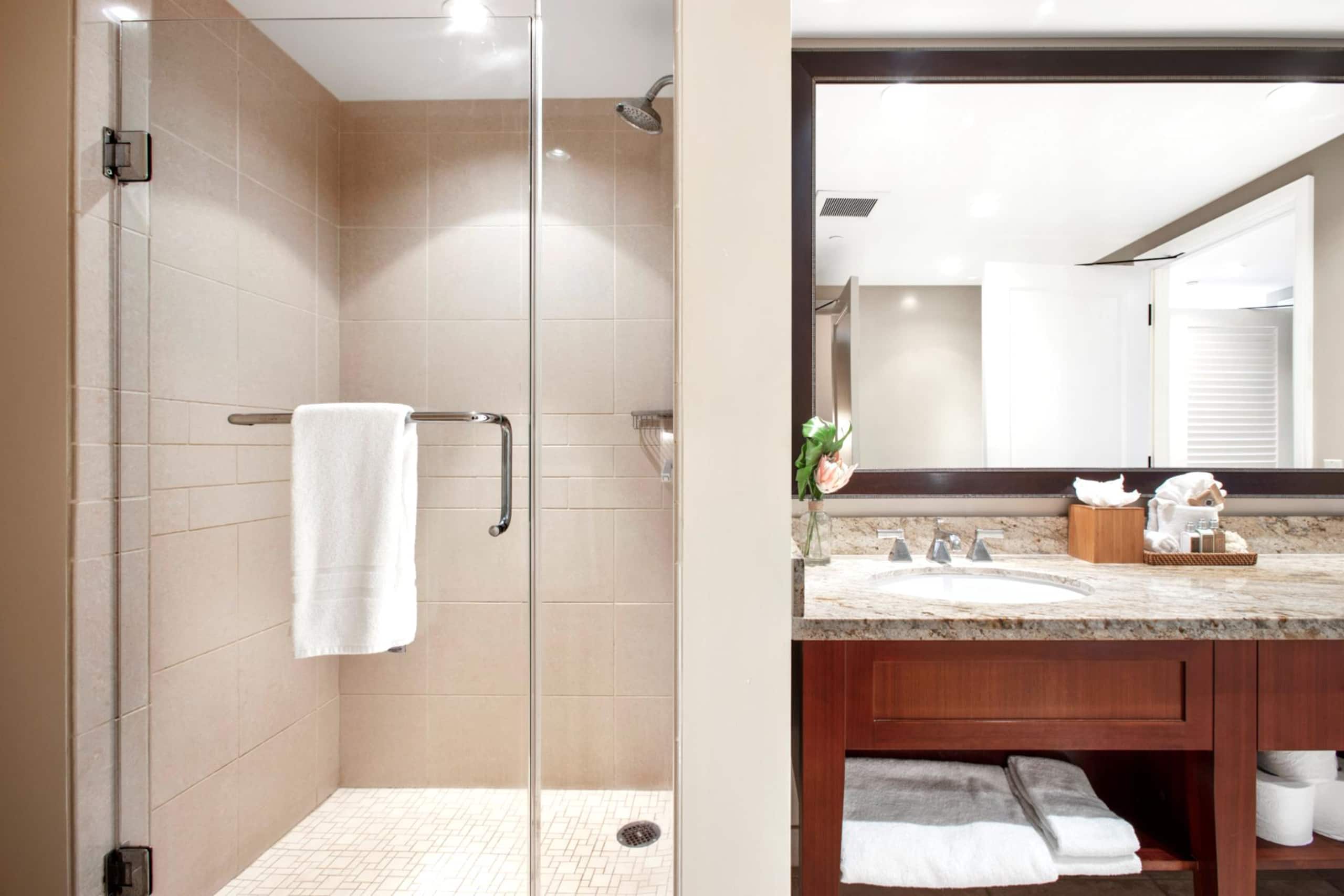 Condo in Lahaina · ★4.92 · 2 bedrooms · 4 beds · 2 private baths - Image 35
