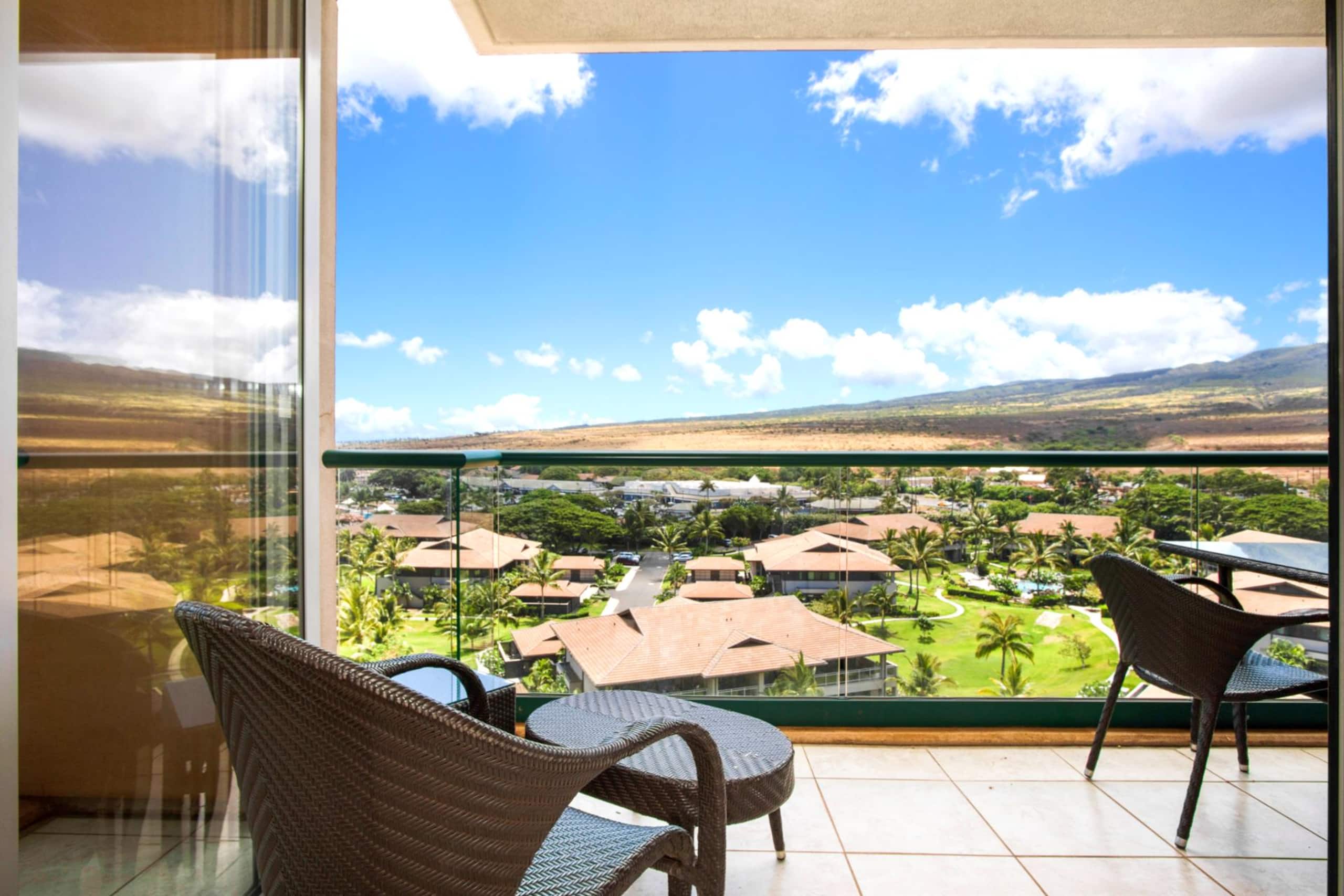 Condo in Lahaina · ★4.92 · 2 bedrooms · 4 beds · 2 private baths - Image 11