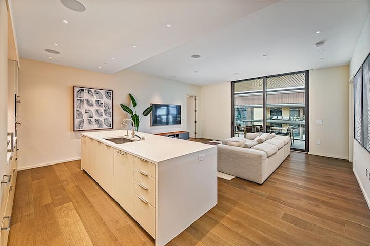 Park Lane Ala Moana 8803 gallery image 3