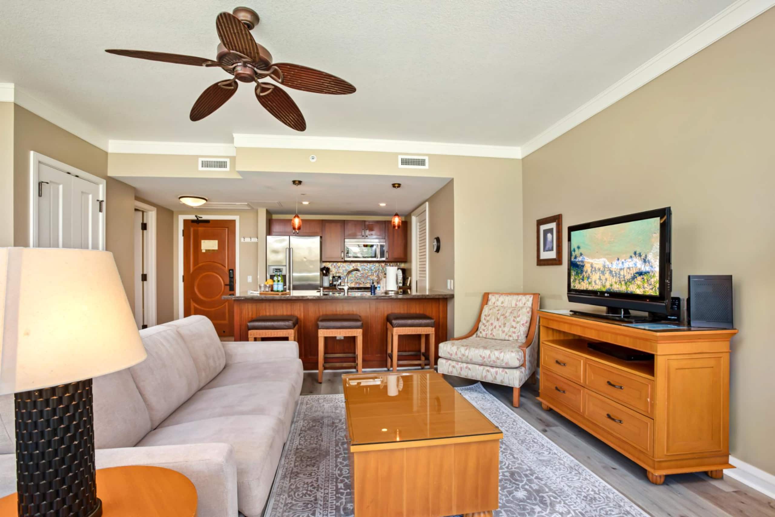 Condo in Lahaina · ★4.89 · 1 bedroom · 2 beds · 1 bath - Image 17