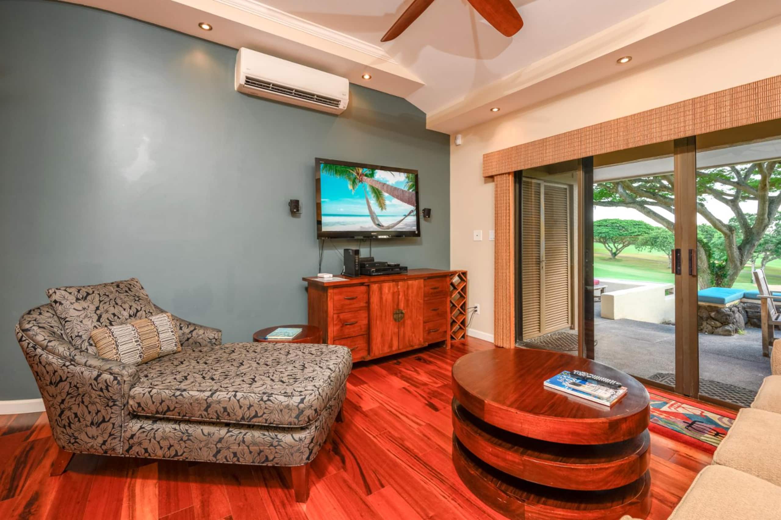 Condo in Lahaina · ★4.67 · 2 bedrooms · 3 beds · 2 baths - Image 21