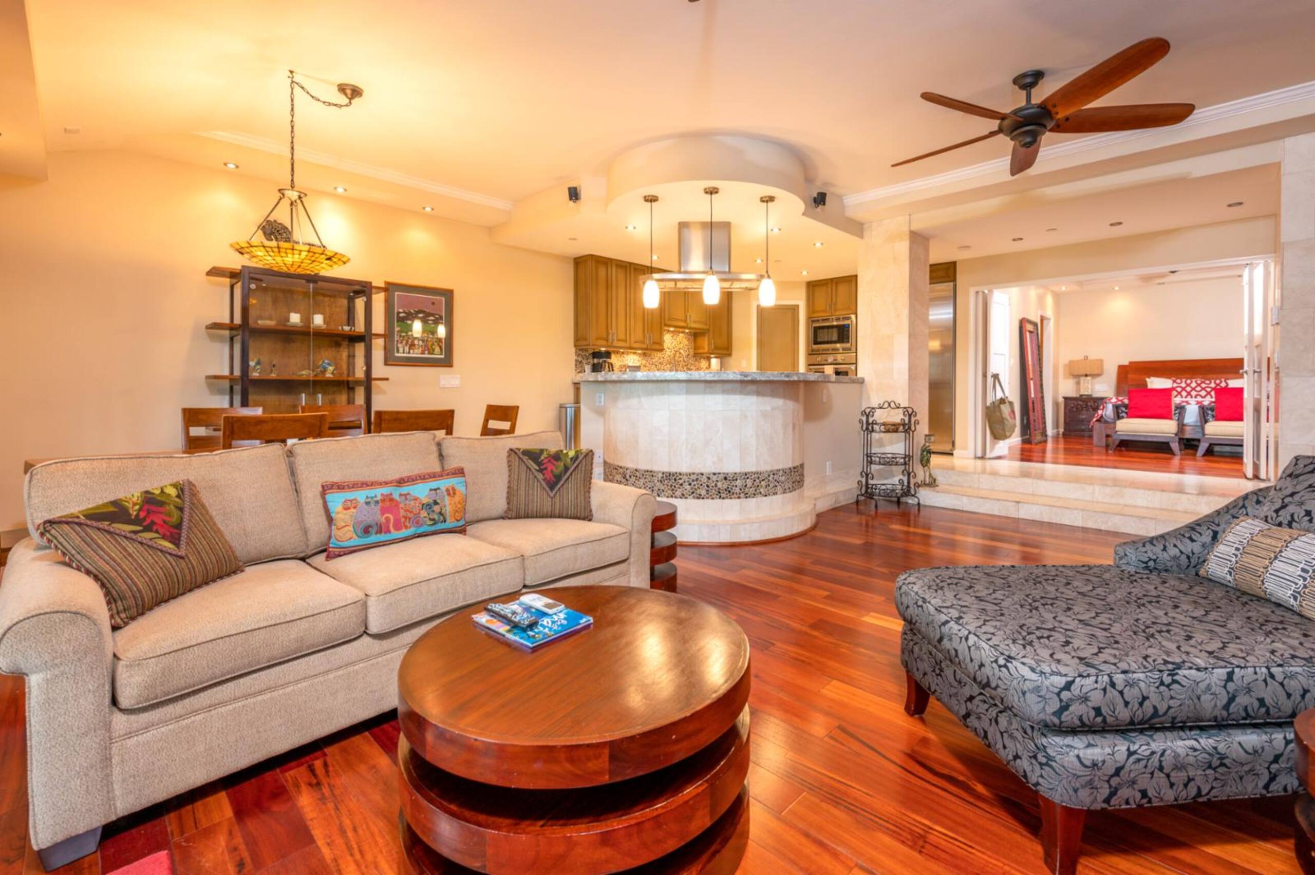 Condo in Lahaina · ★4.67 · 2 bedrooms · 3 beds · 2 baths - Image 17