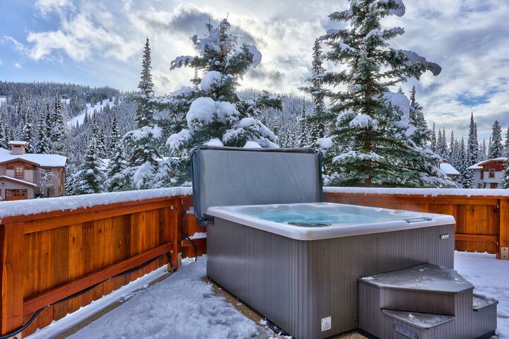 3 Peaks Rentals Ltd. managed Airbnb listing 3