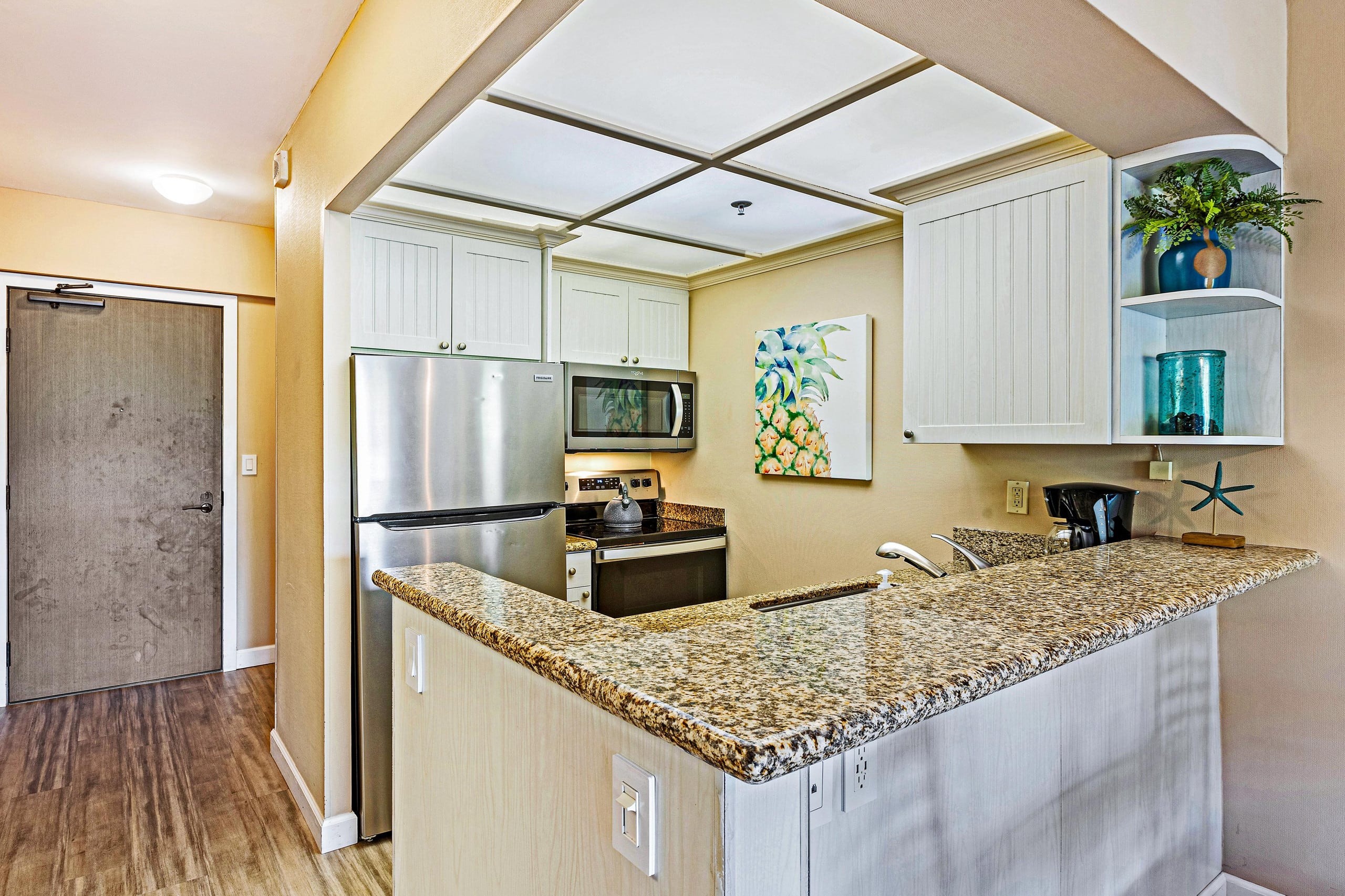 Remodeled Ocean View Studio at The Whaler 518-Kaan - Image 22