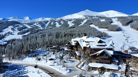 Top performing Airbnb: Crystal Peak Lodge. Ski-In/Ski Out. Luxury Condo. in Breckenridge