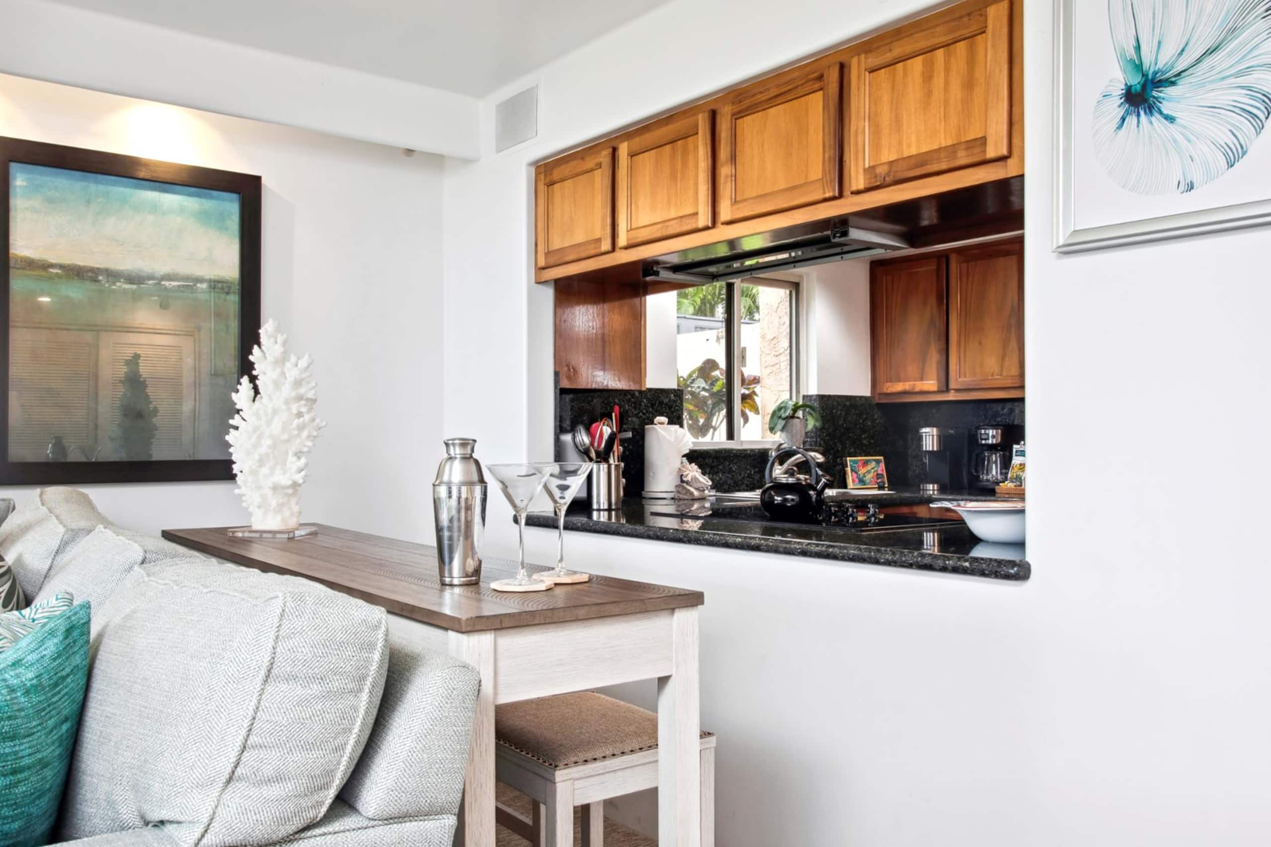 Condo in Wailea · ★4.18 · 2 bedrooms · 3 beds · 2 baths - Image 9