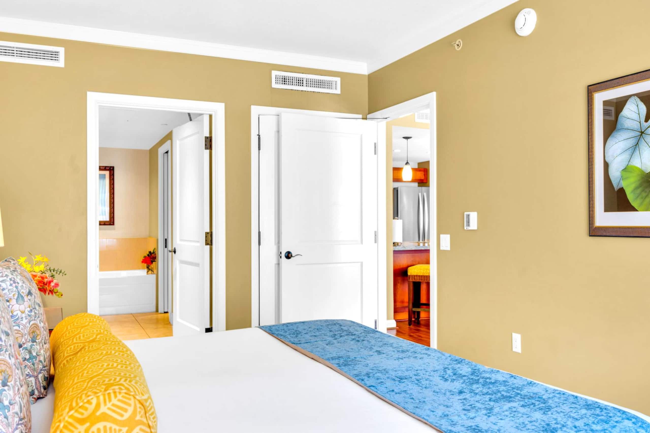 Condo in Lahaina · ★5.0 · 2 bedrooms · 4 beds · 2 baths - Image 25