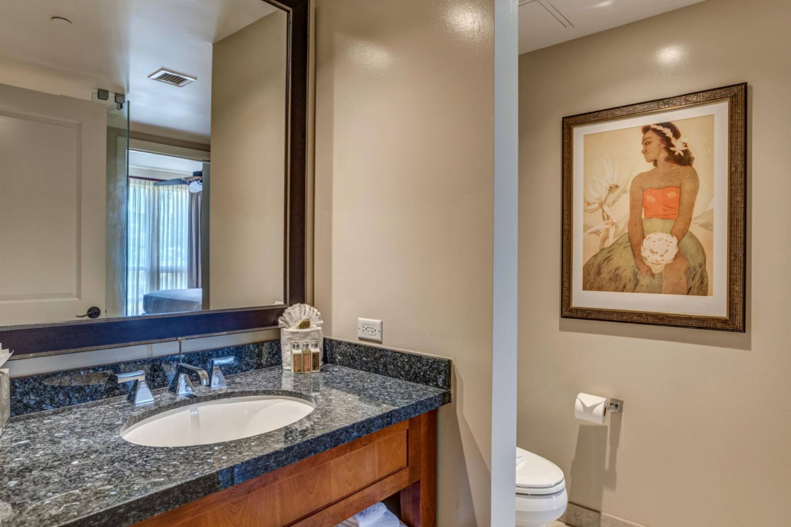 Condo in Lahaina · ★5.0 · 2 bedrooms · 3 beds · 2 baths - Image 32