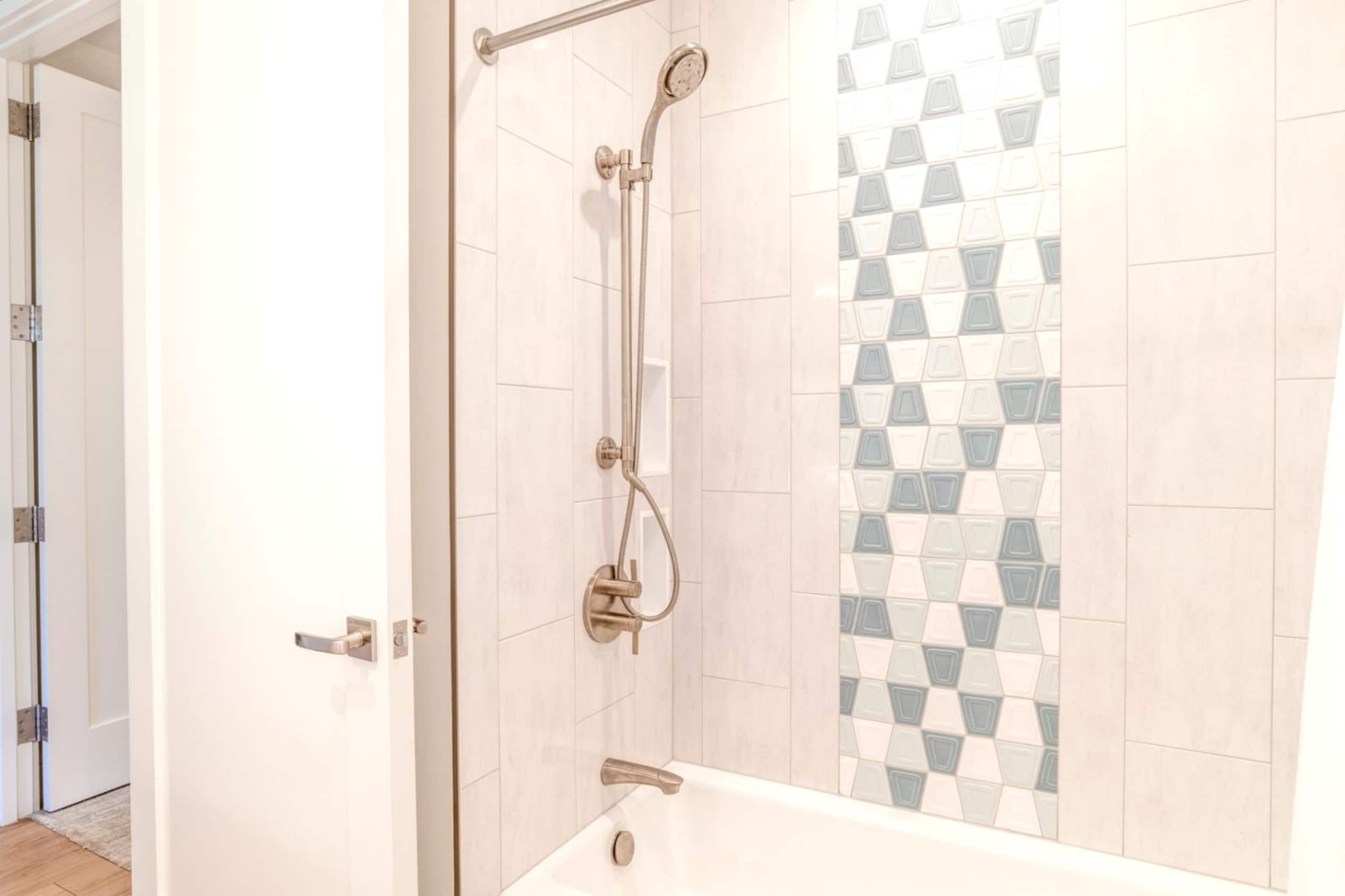 Condo in Lahaina · ★5.0 · 3 bedrooms · 4 beds · 3 baths - Image 22