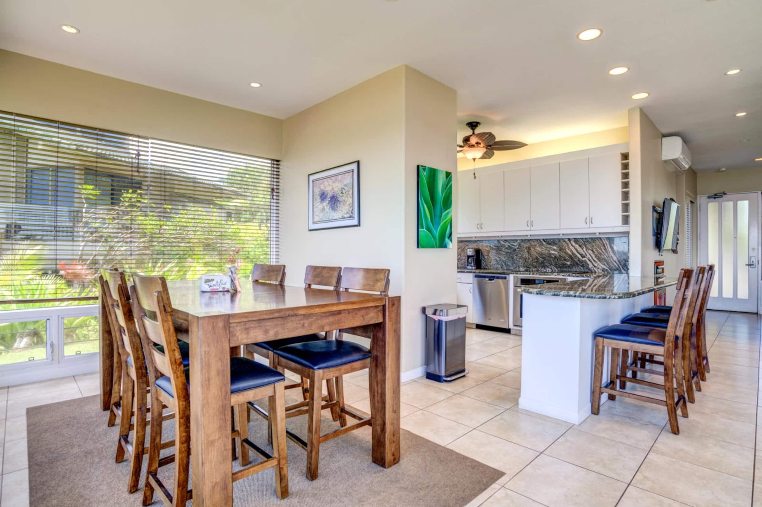 Condo in Lahaina · ★4.67 · 2 bedrooms · 4 beds · 2 baths - Image 14