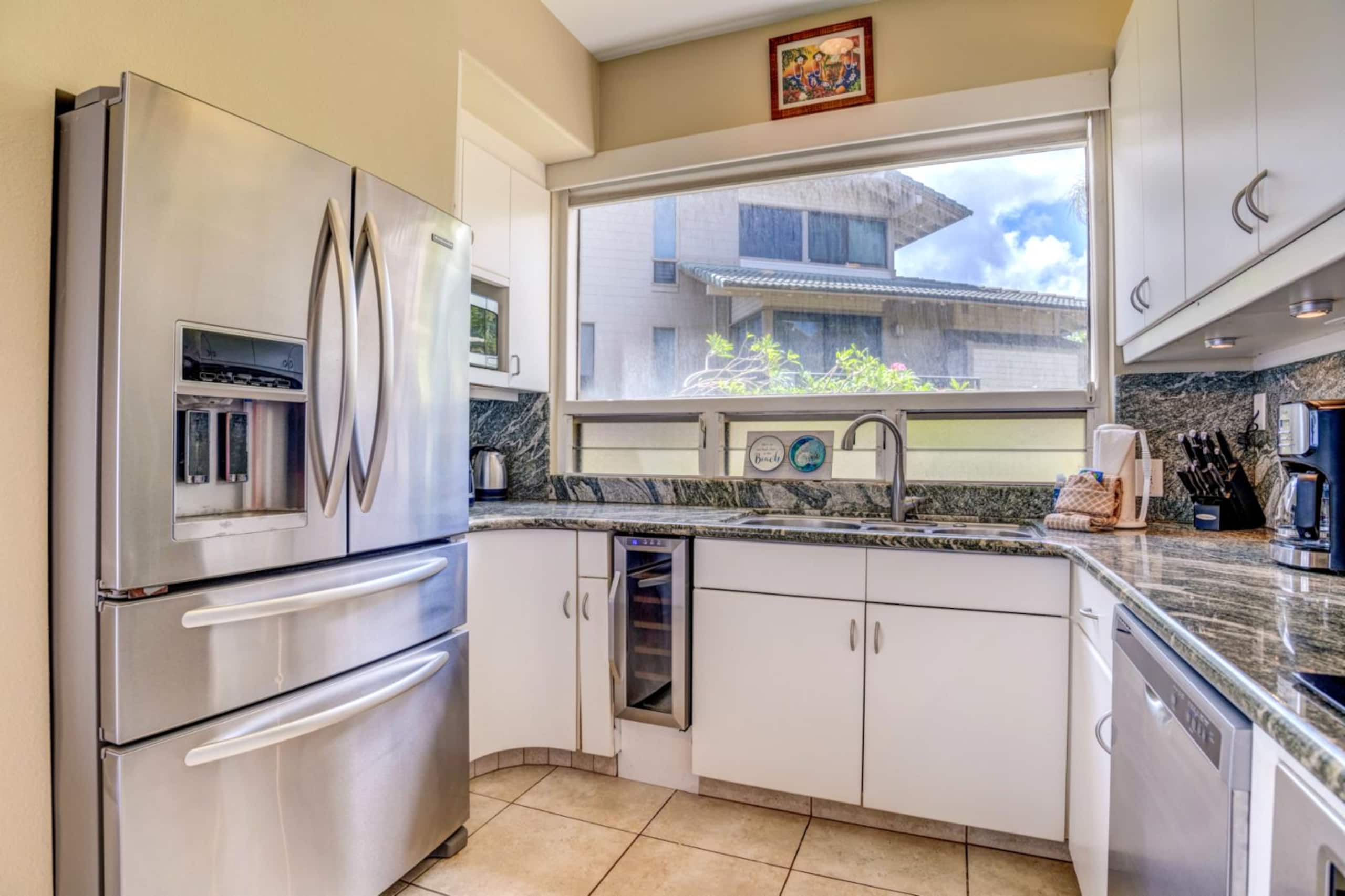 Condo in Lahaina · ★4.67 · 2 bedrooms · 4 beds · 2 baths - Image 20