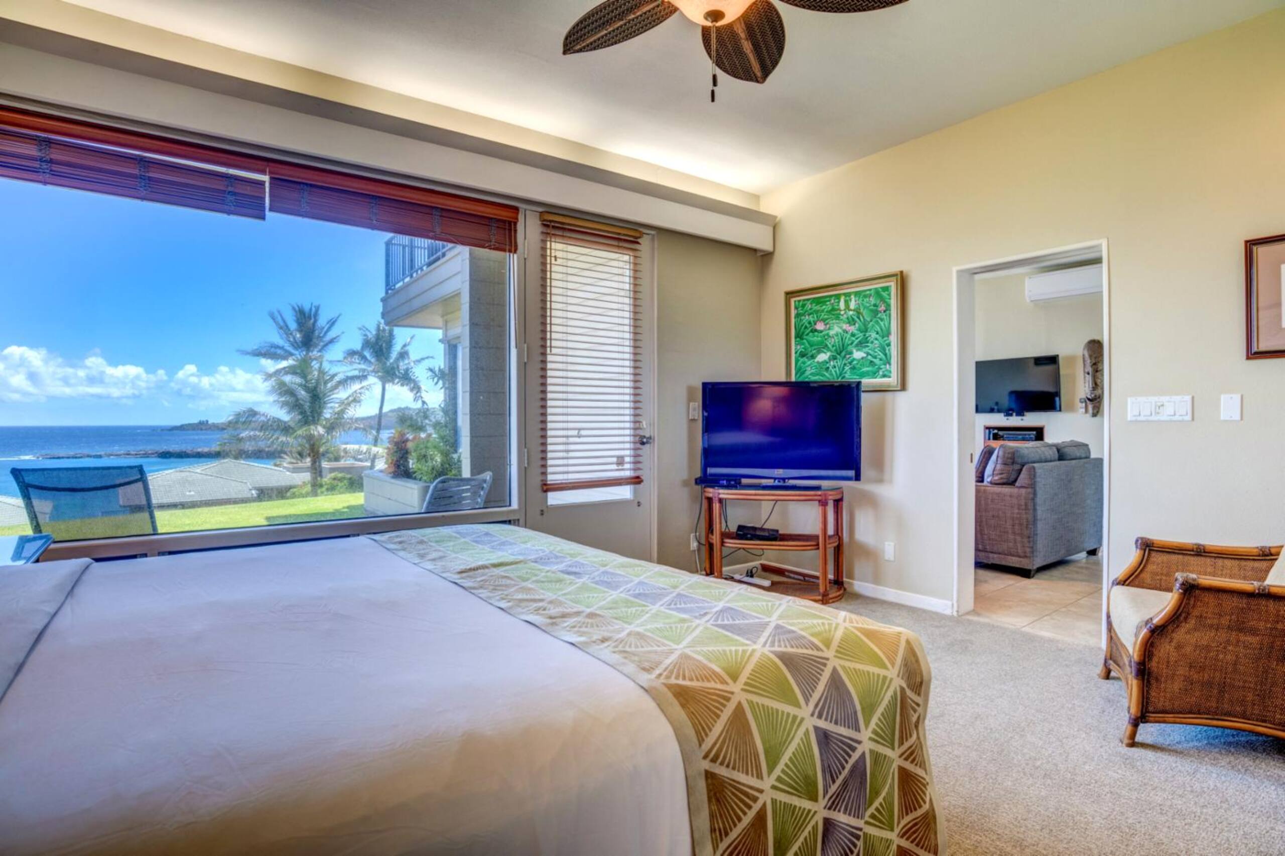 Condo in Lahaina · ★4.67 · 2 bedrooms · 4 beds · 2 baths - Image 24