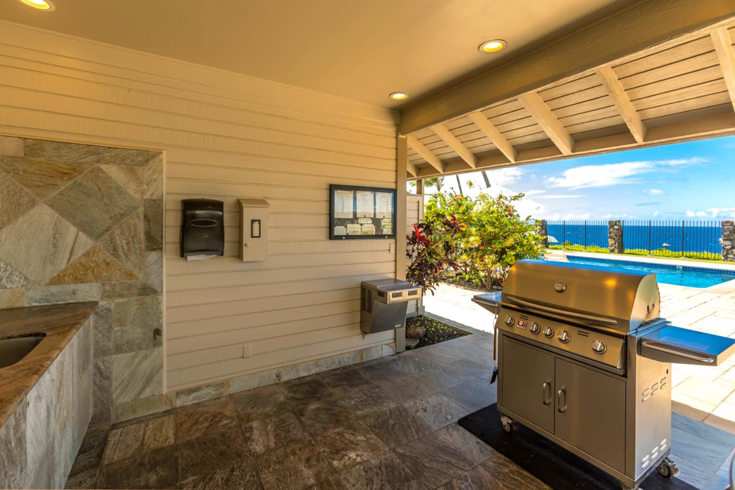 Condo in Lahaina · ★4.94 · 2 bedrooms · 3 beds · 2 baths - Image 37