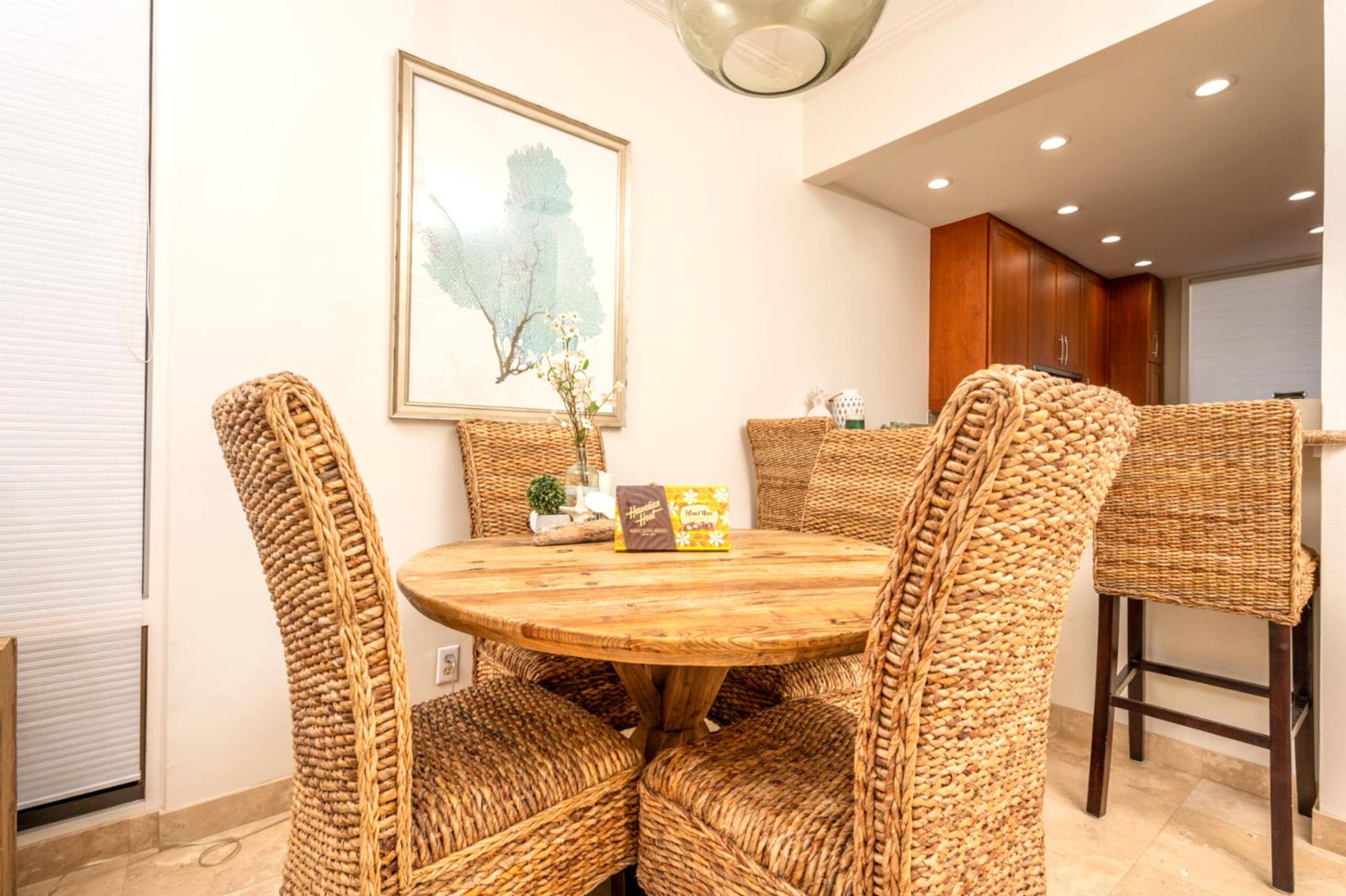 Condo in Lahaina · ★4.67 · 1 bedroom · 2 beds · 2 baths - Image 23