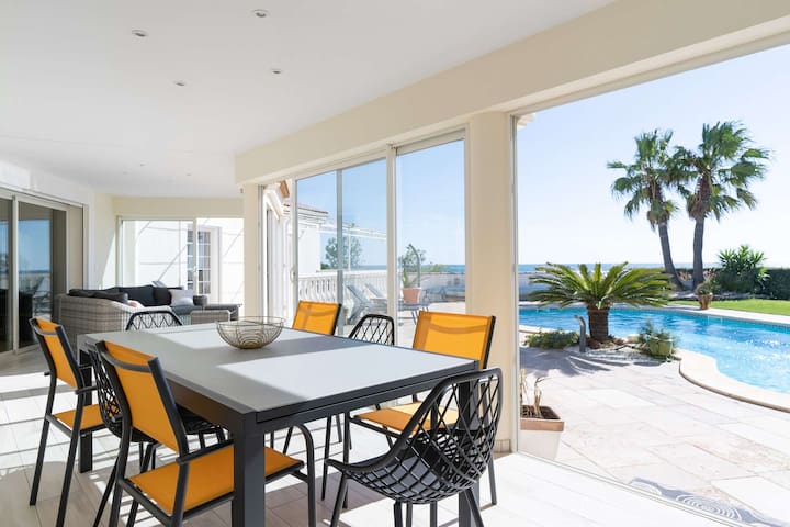 Nelly & Son Équipe managed Airbnb listing 2