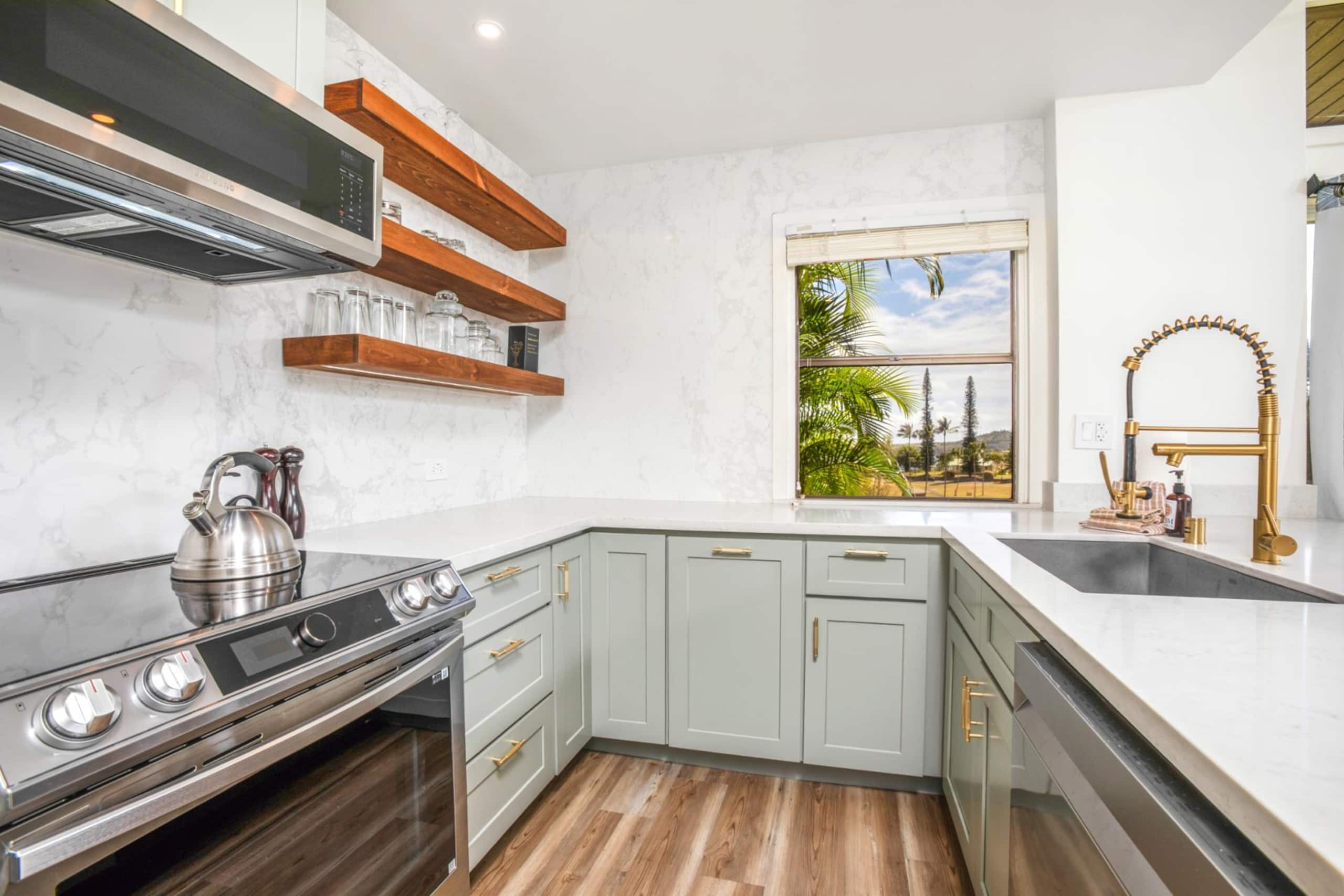 Condo in Lahaina · ★4.73 · 1 bedroom · 1 bed · 2 baths - Image 15