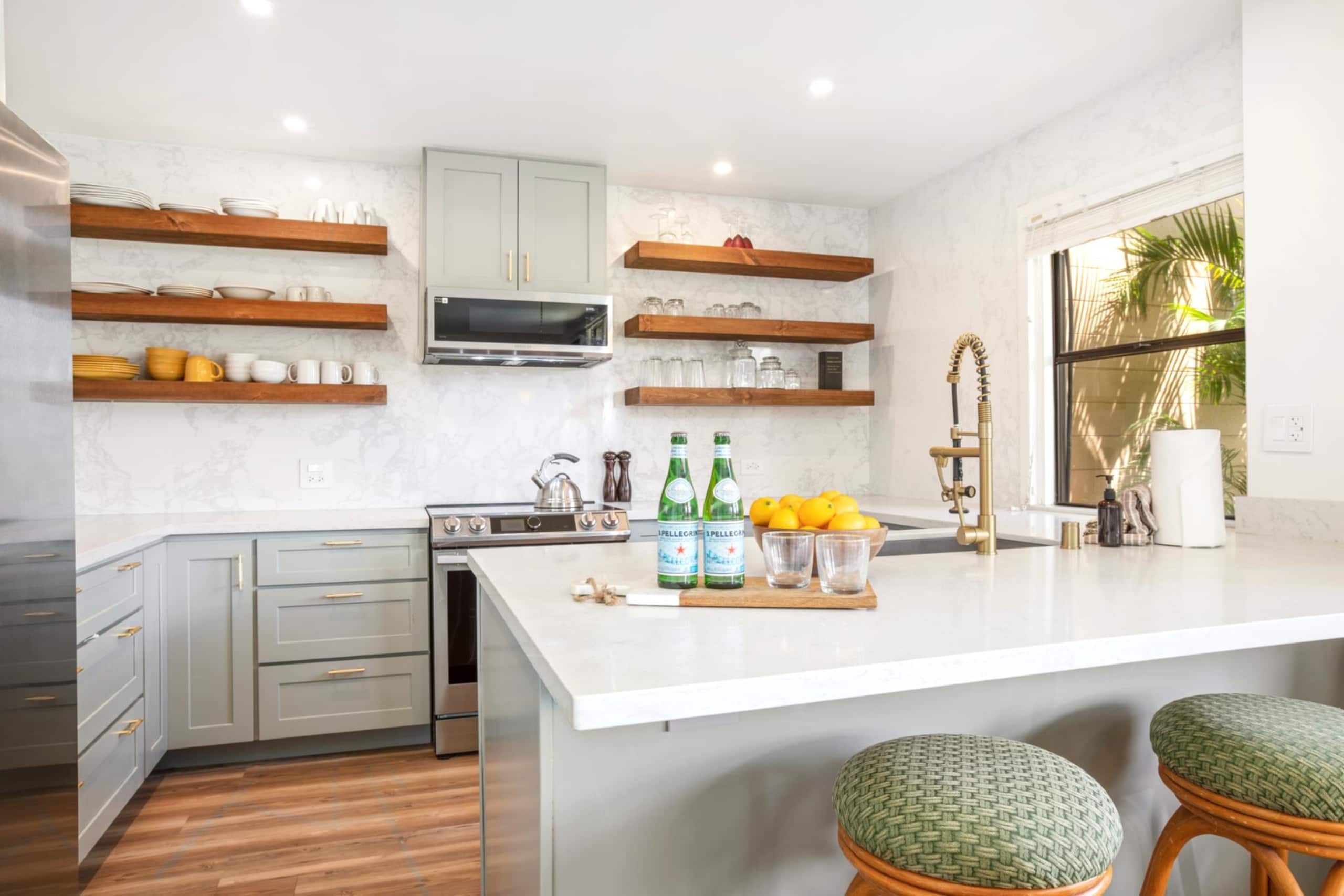 Condo in Lahaina · ★4.73 · 1 bedroom · 1 bed · 2 baths - Image 13