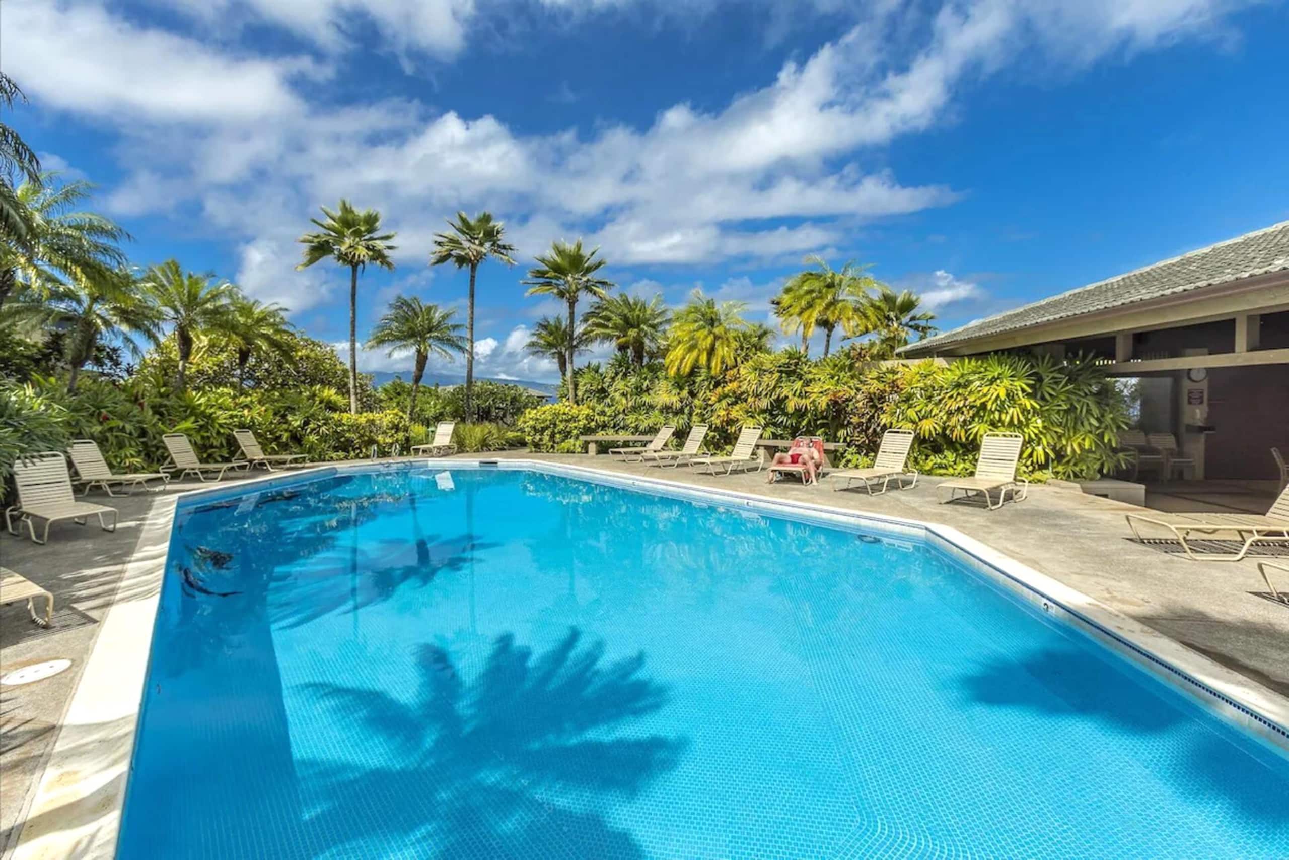 Condo in Lahaina · ★4.73 · 1 bedroom · 1 bed · 2 baths - Image 31