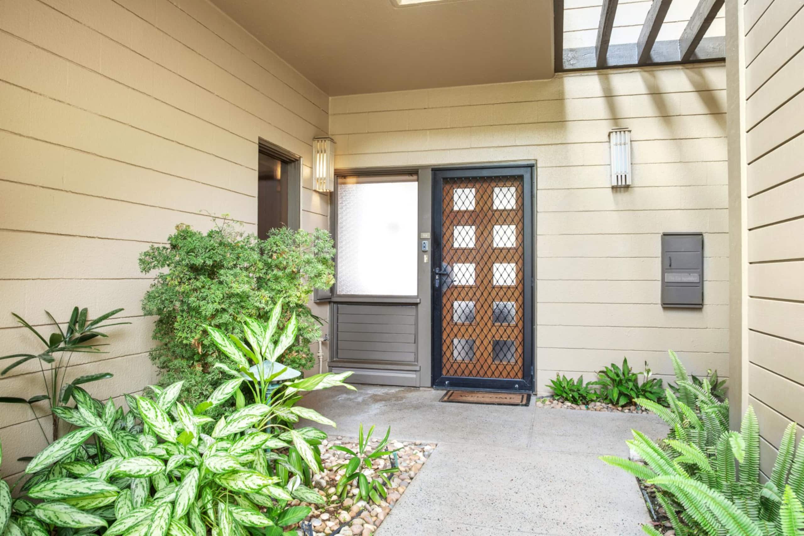 Condo in Lahaina · ★4.73 · 1 bedroom · 1 bed · 2 baths - Image 26