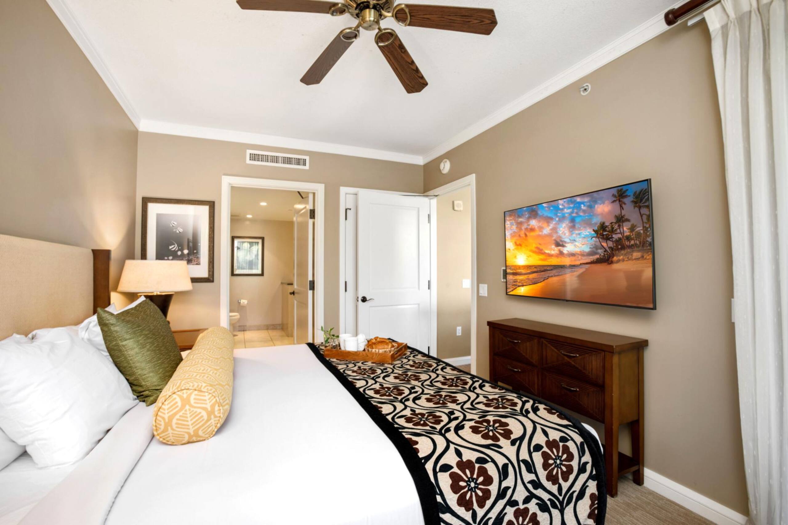 Condo in Lahaina · ★4.71 · 1 bedroom · 2 beds · 1 bath - Image 30