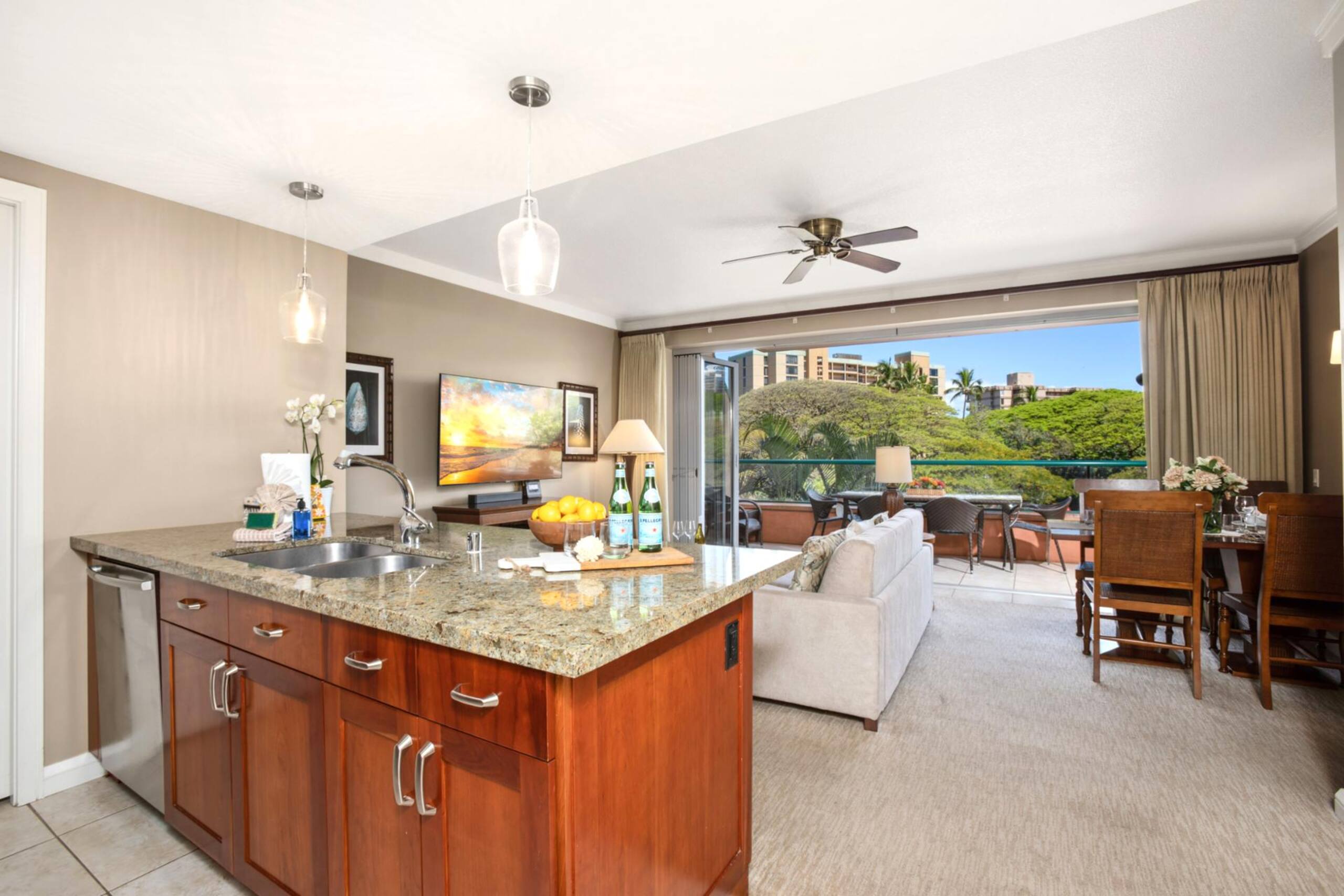 Condo in Lahaina · ★4.71 · 1 bedroom · 2 beds · 1 bath - Image 28
