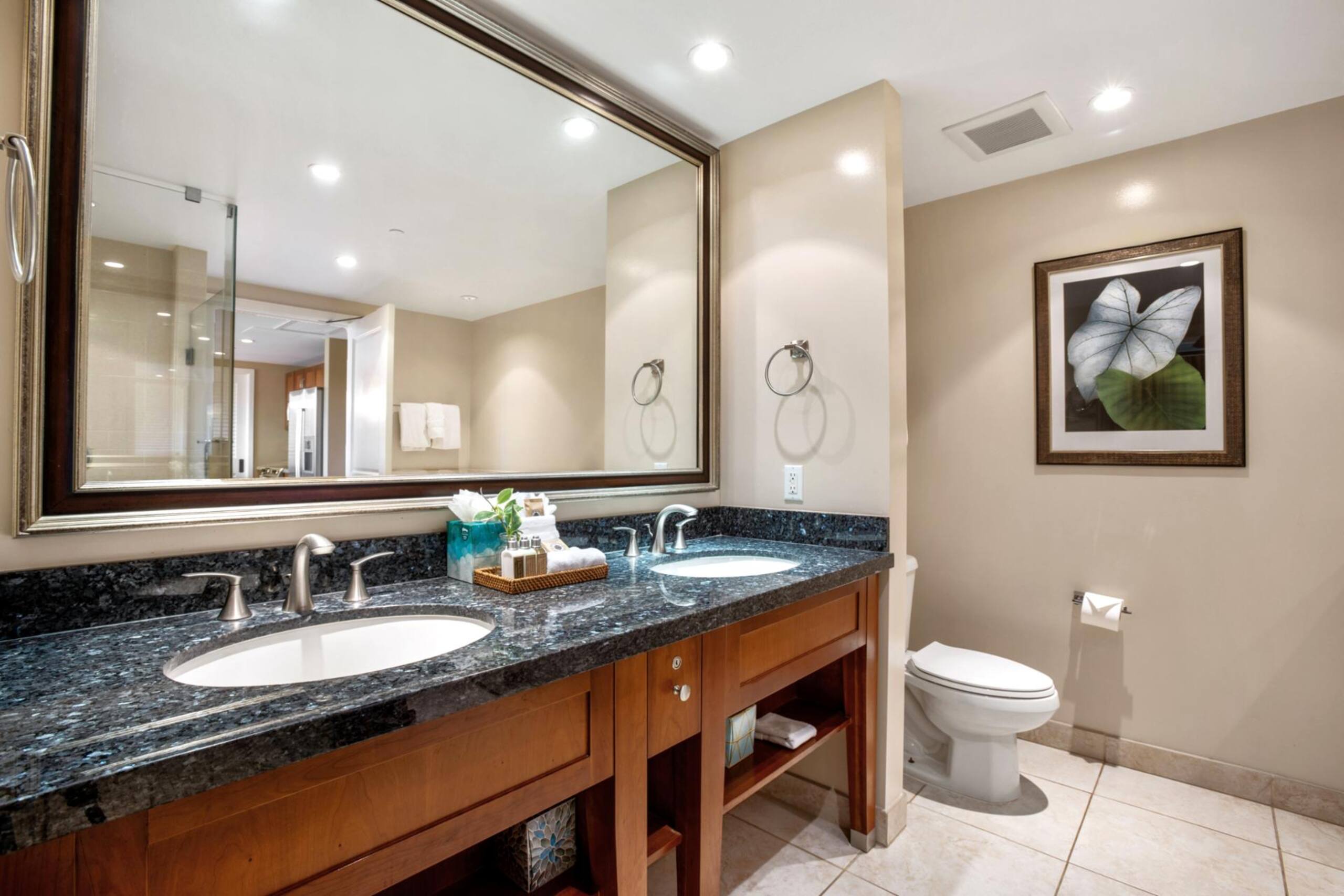 Condo in Lahaina · ★4.71 · 1 bedroom · 2 beds · 1 bath - Image 33