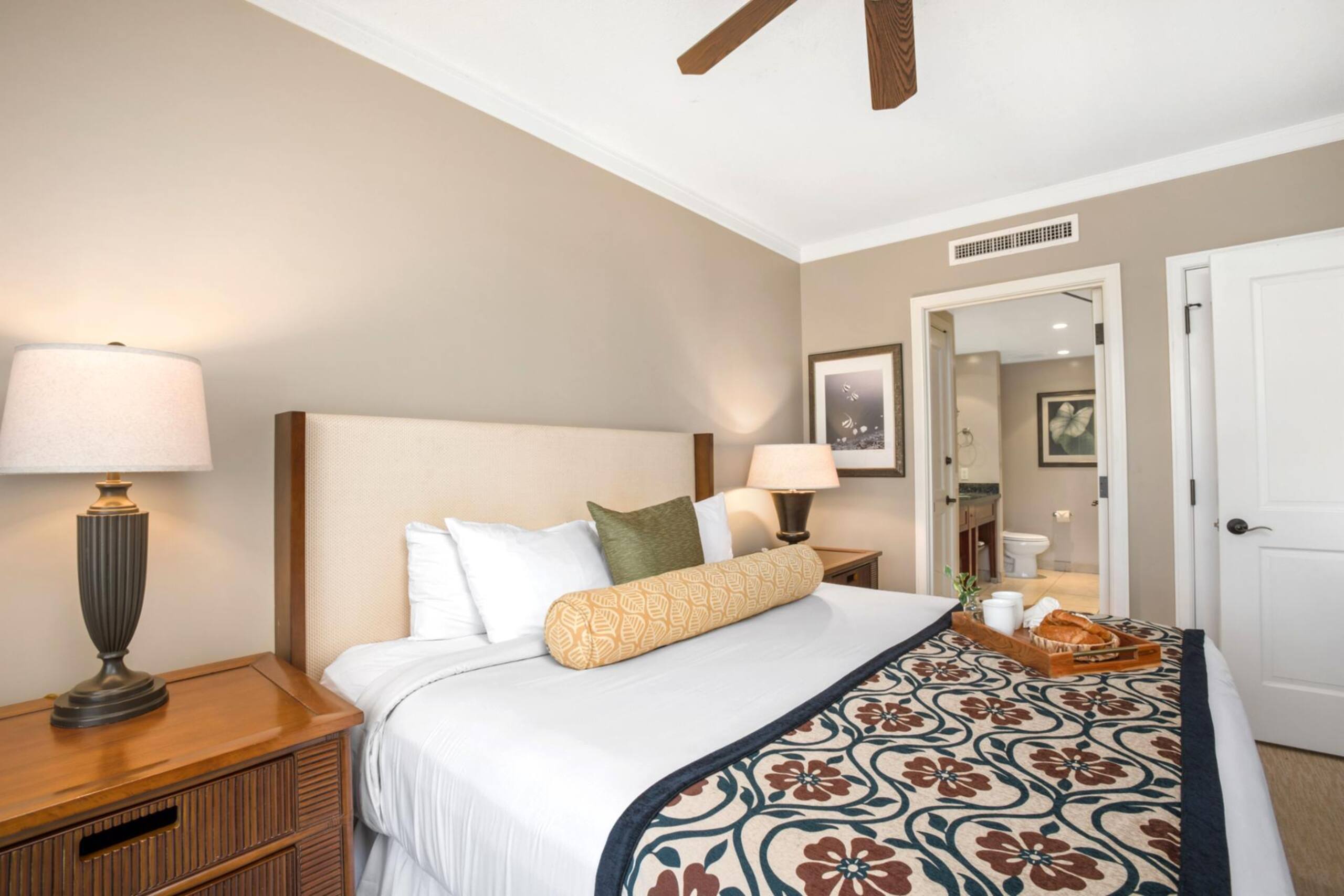 Condo in Lahaina · ★4.71 · 1 bedroom · 2 beds · 1 bath - Image 31