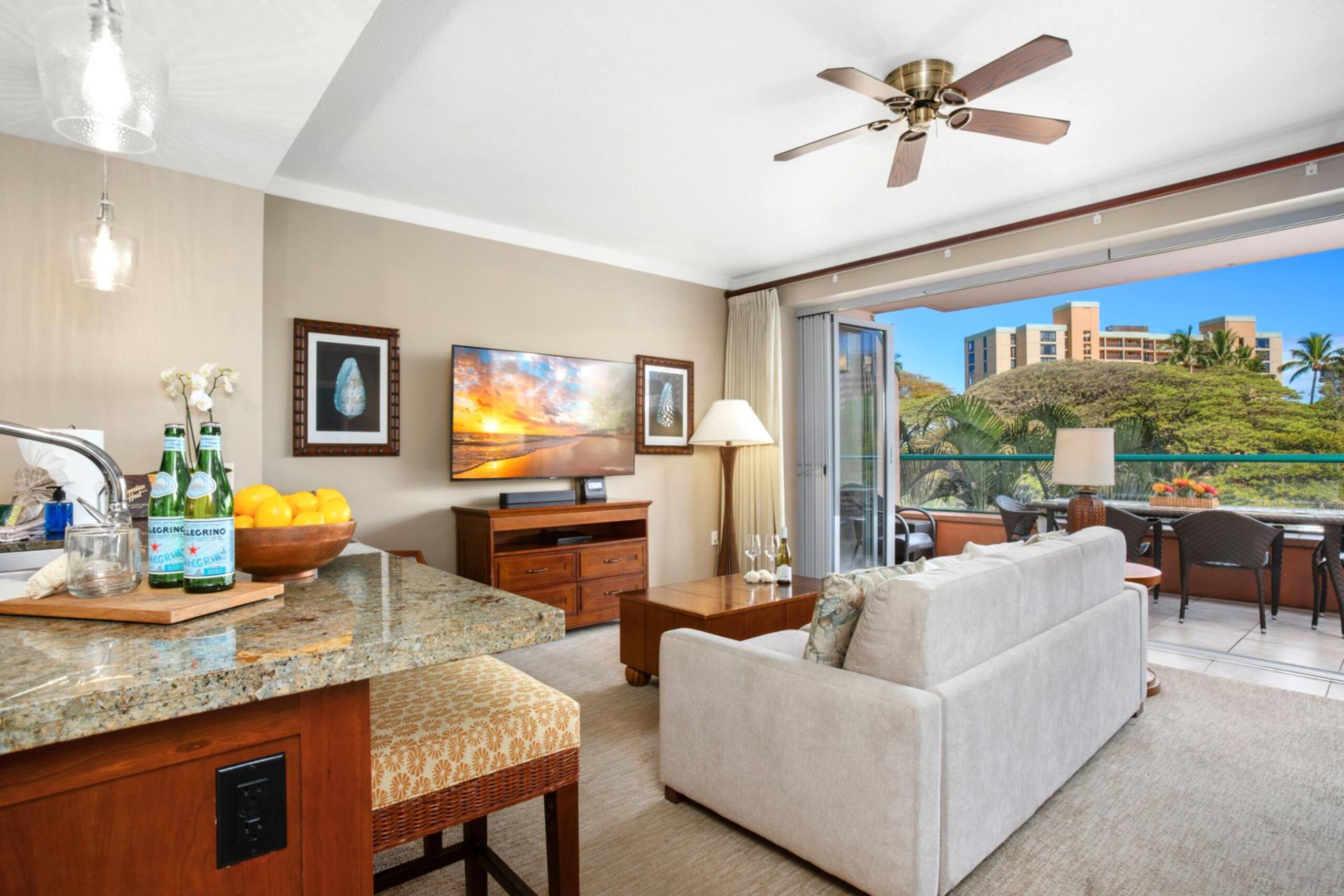 Condo in Lahaina · ★4.71 · 1 bedroom · 2 beds · 1 bath - Image 17