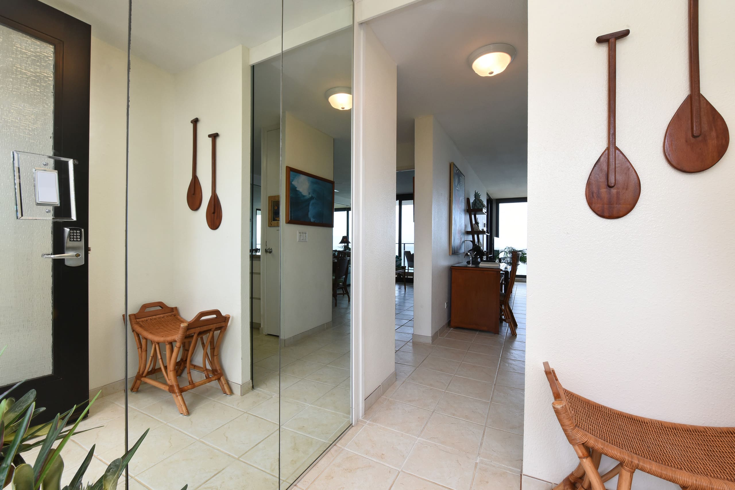 Condo in Lahaina · ★4.89 · 1 bedroom · 2 beds · 2 baths - Image 5